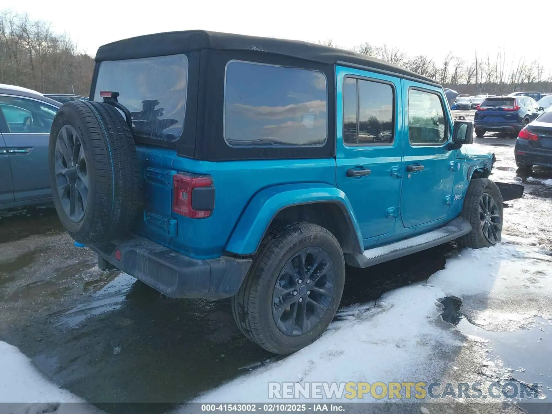 4 Photograph of a damaged car 1C4RJXP62RW221519 JEEP WRANGLER 4XE 2024