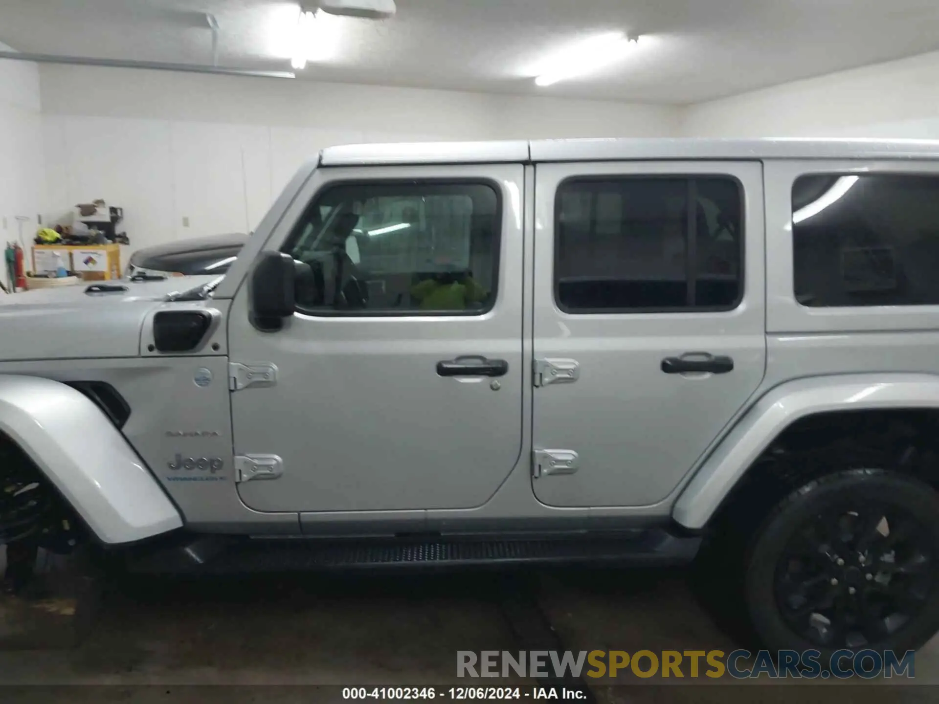 15 Photograph of a damaged car 1C4RJXP63RW202929 JEEP WRANGLER 4XE 2024