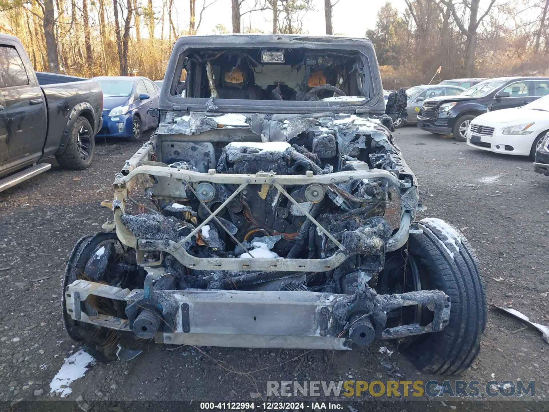 12 Photograph of a damaged car 1C4RJXP65RW230117 JEEP WRANGLER 4XE 2024