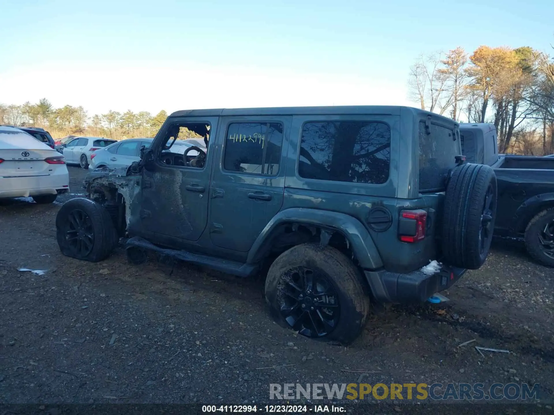 14 Photograph of a damaged car 1C4RJXP65RW230117 JEEP WRANGLER 4XE 2024