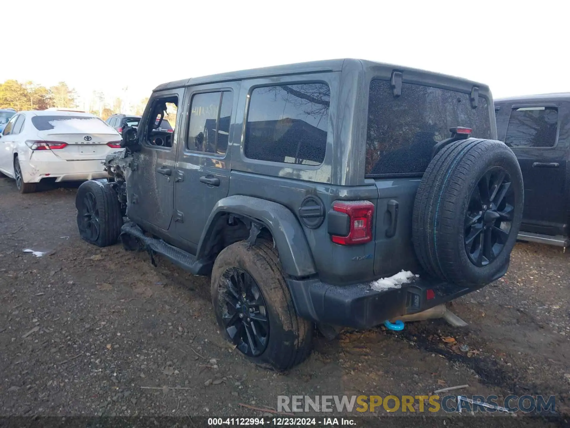 3 Photograph of a damaged car 1C4RJXP65RW230117 JEEP WRANGLER 4XE 2024