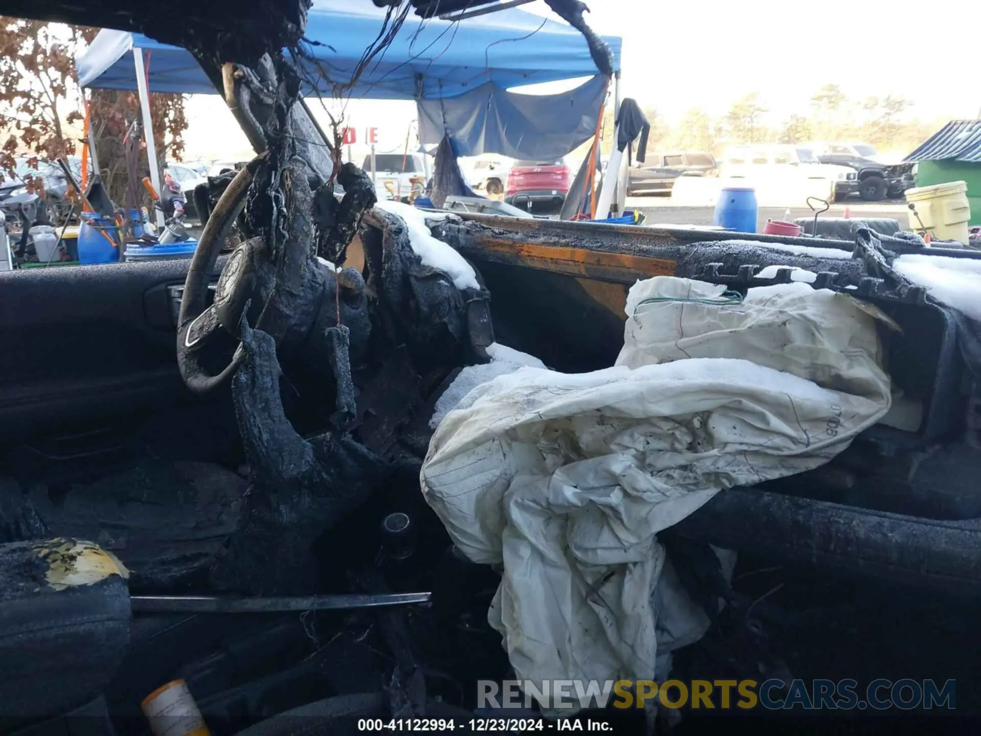 5 Photograph of a damaged car 1C4RJXP65RW230117 JEEP WRANGLER 4XE 2024
