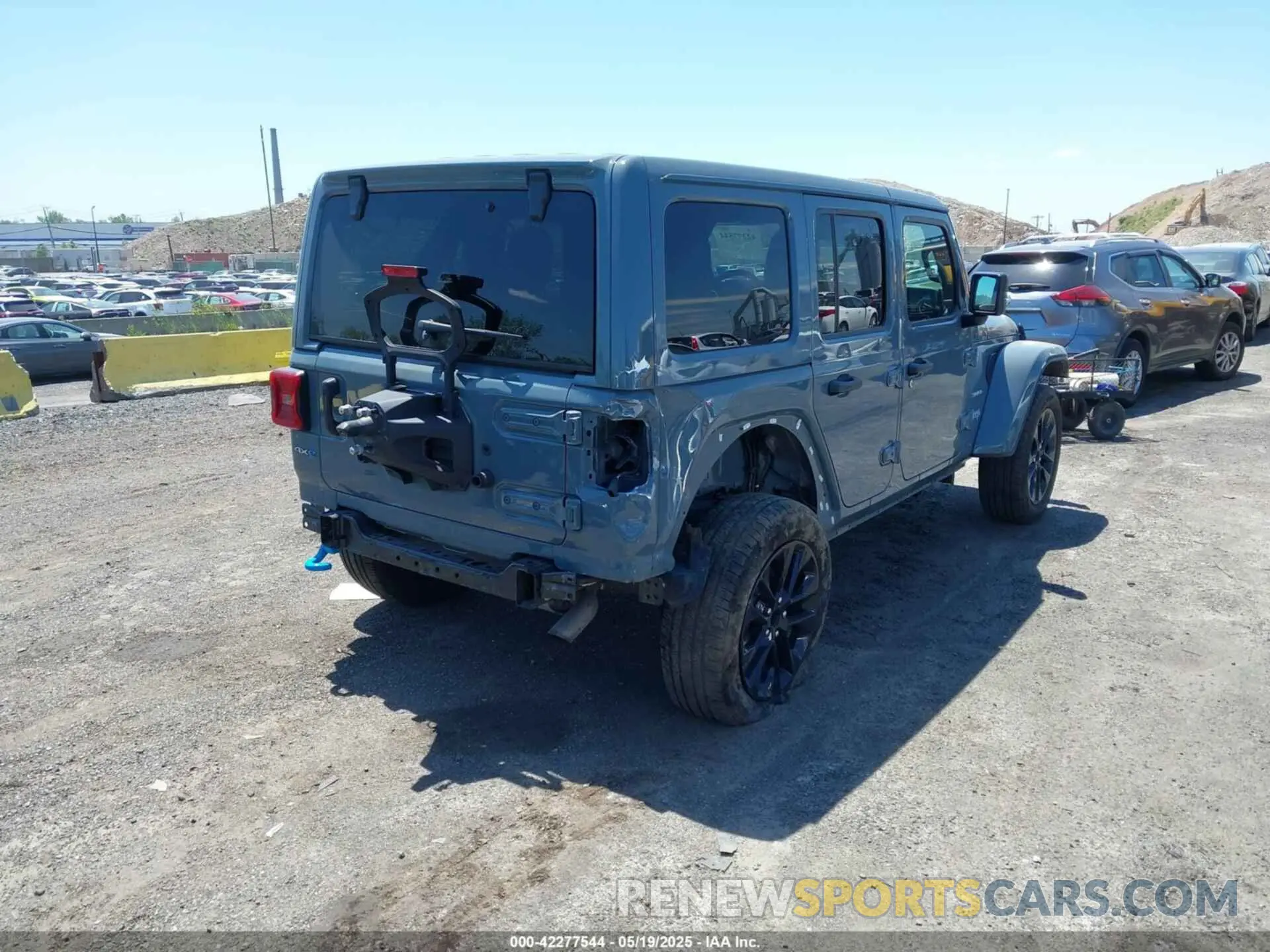 6 Photograph of a damaged car 1C4RJXP66RW166427 JEEP WRANGLER 4XE 2024
