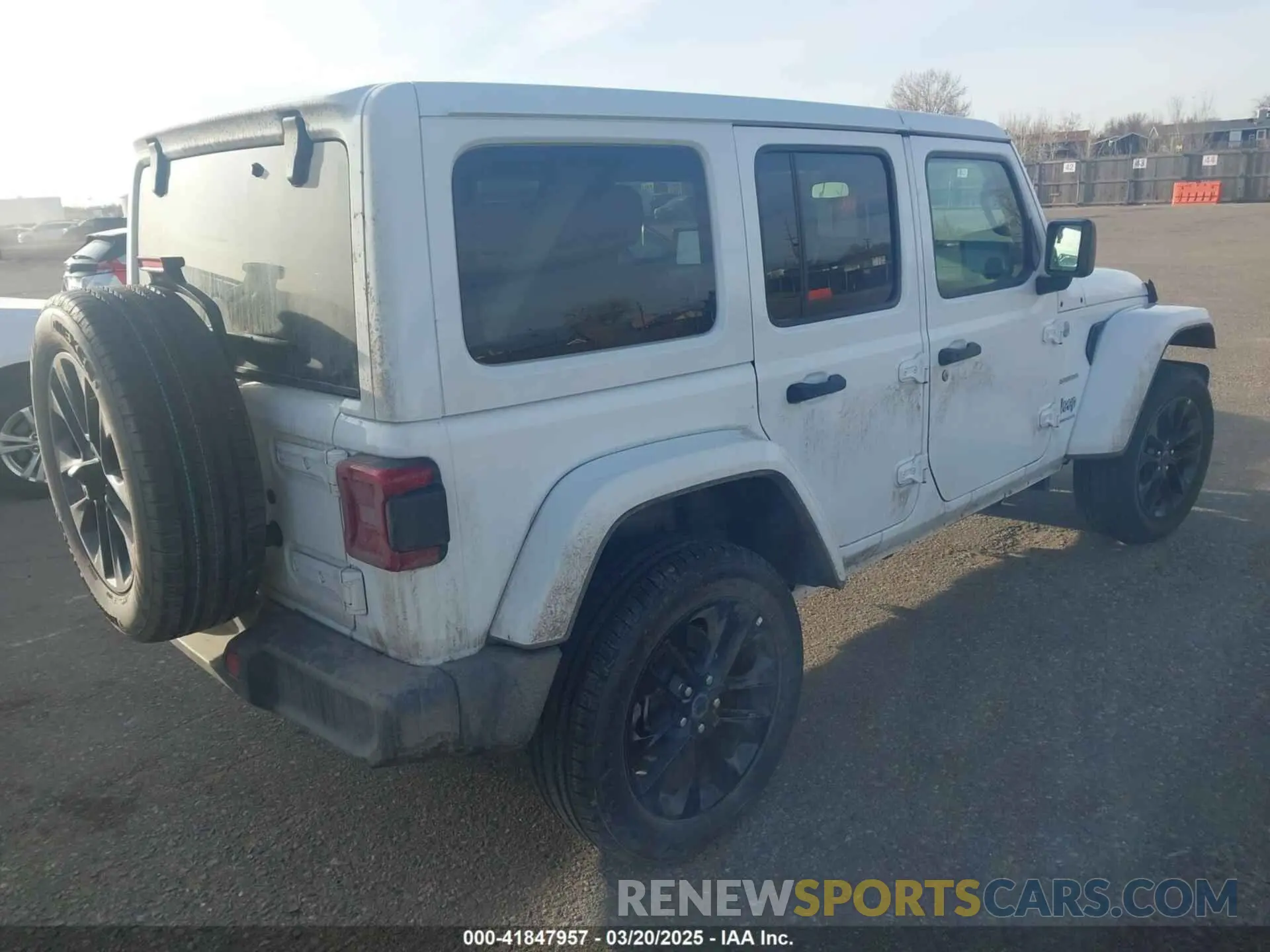 4 Photograph of a damaged car 1C4RJXP66RW271033 JEEP WRANGLER 4XE 2024