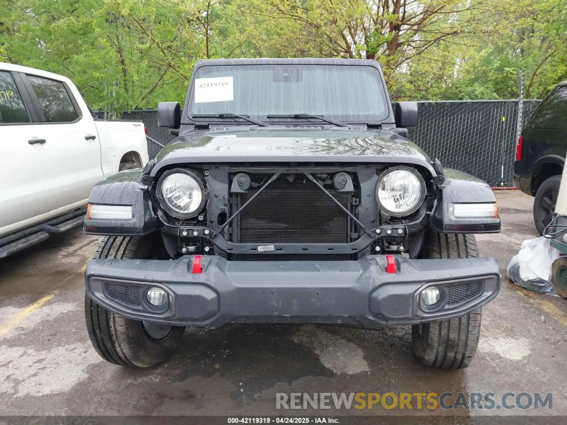 11 Photograph of a damaged car 1C4RJXP67RW274877 JEEP WRANGLER 4XE 2024
