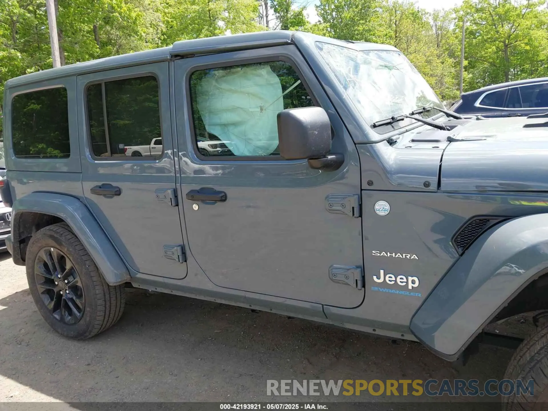12 Photograph of a damaged car 1C4RJXP68RW270112 JEEP WRANGLER 4XE 2024