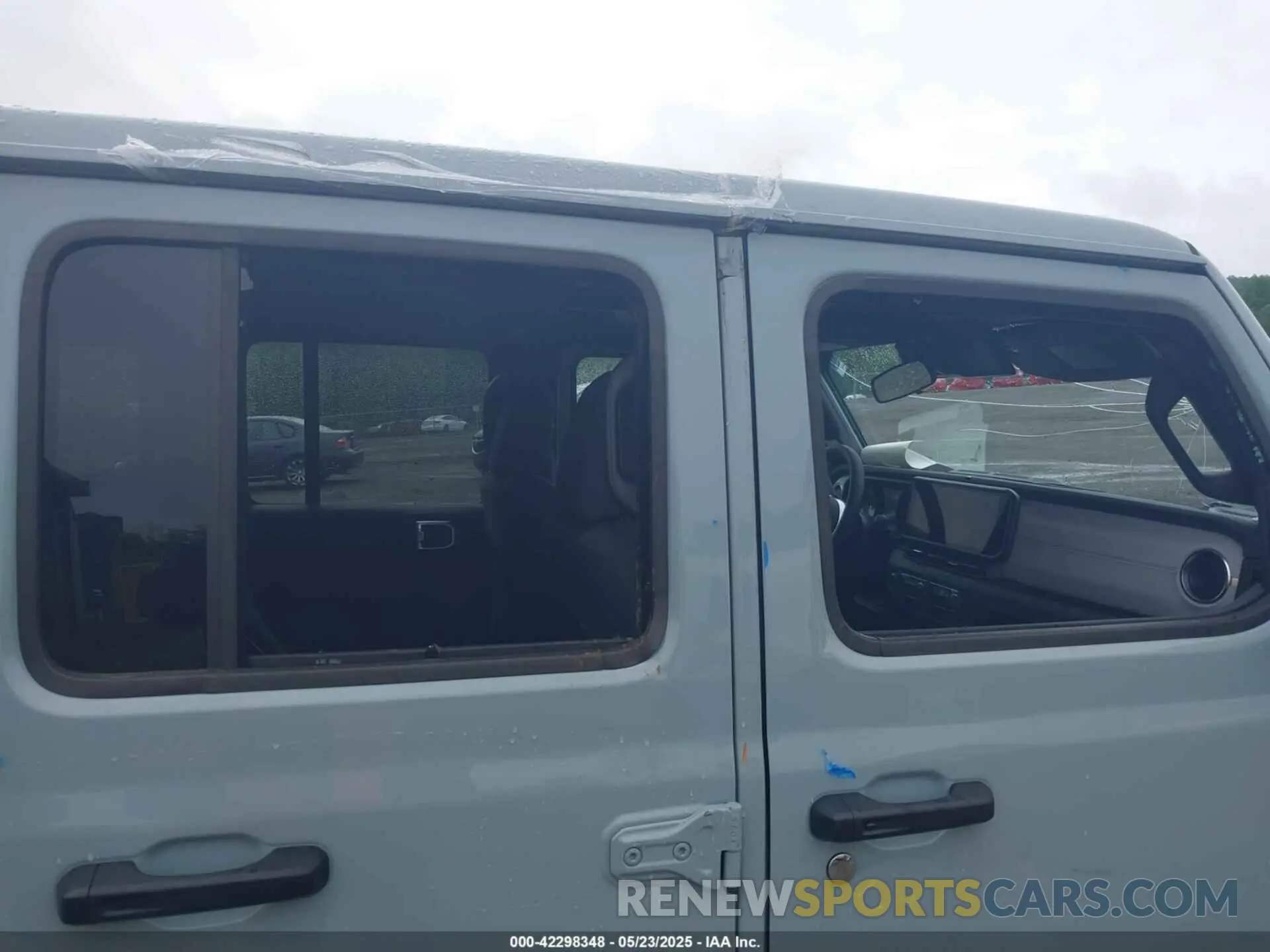 20 Photograph of a damaged car 1C4RJXP69RW255697 JEEP WRANGLER 4XE 2024