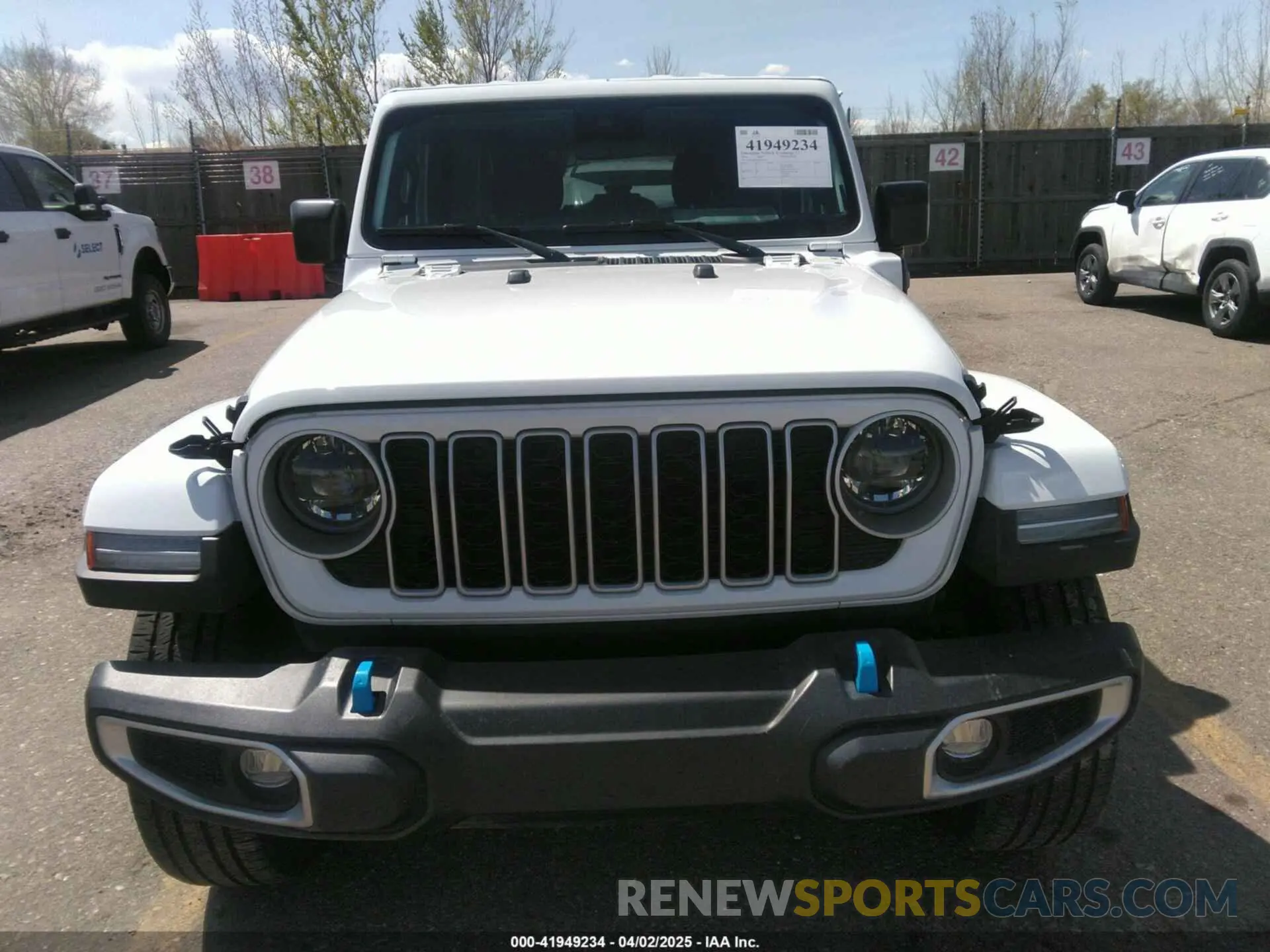 12 Photograph of a damaged car 1C4RJXP6XRW292449 JEEP WRANGLER 4XE 2024