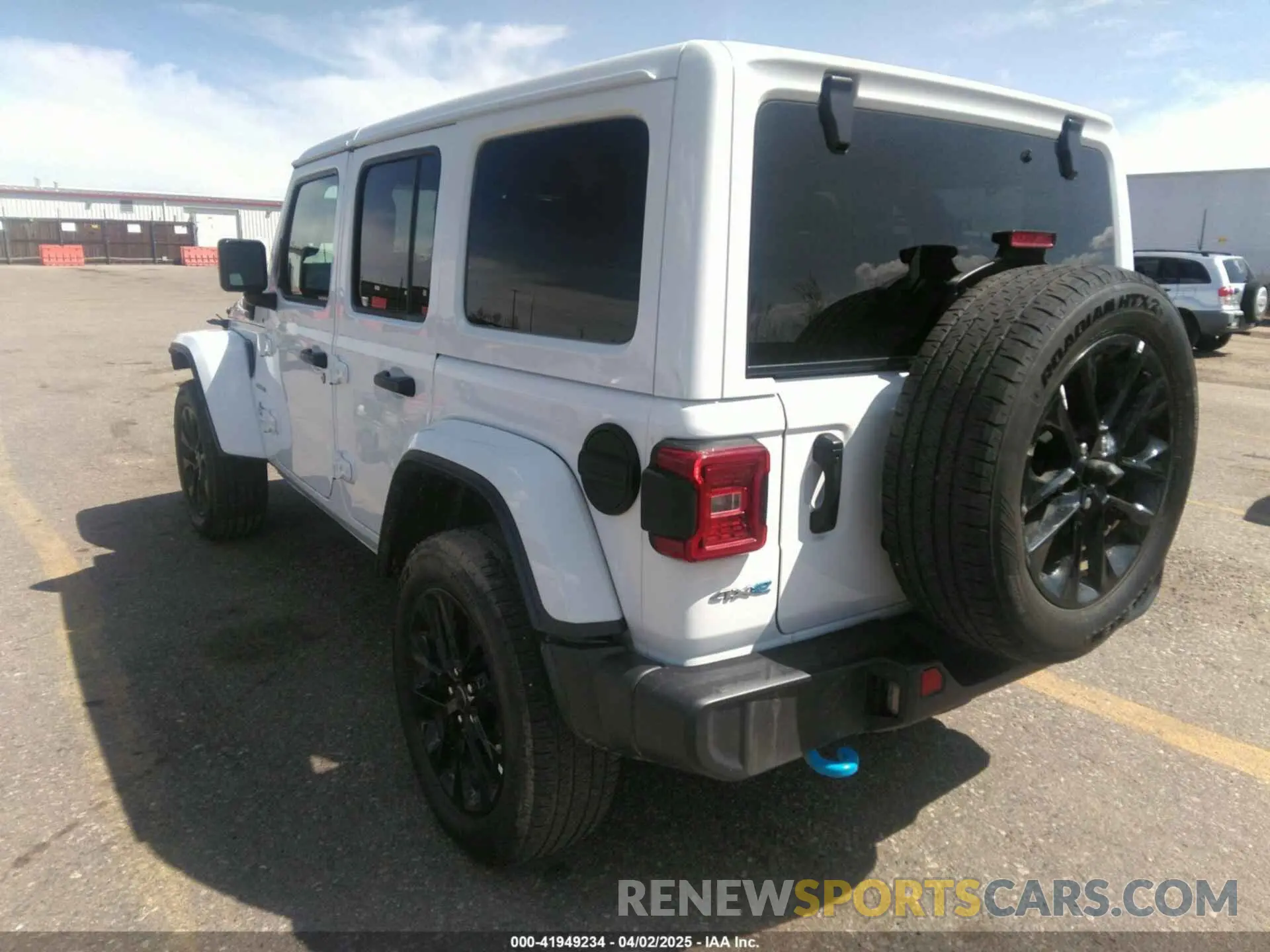 3 Photograph of a damaged car 1C4RJXP6XRW292449 JEEP WRANGLER 4XE 2024