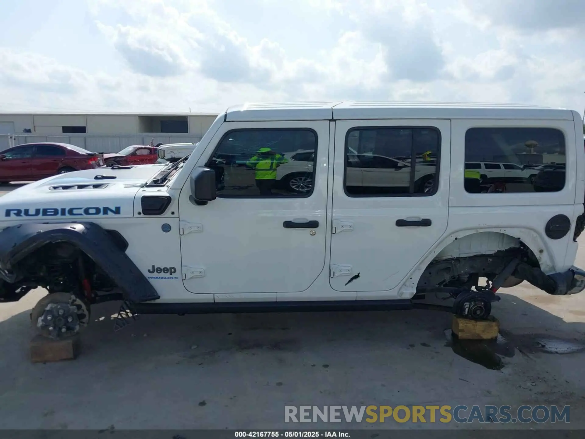 15 Photograph of a damaged car 1C4RJXR62RW211456 JEEP WRANGLER 4XE 2024