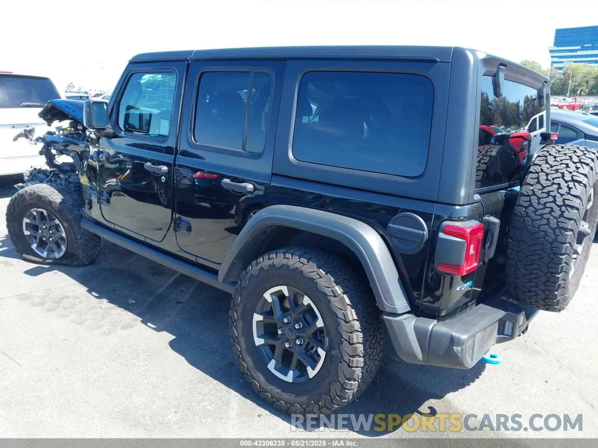 3 Photograph of a damaged car 1C4RJXR63RW167211 JEEP WRANGLER 4XE 2024