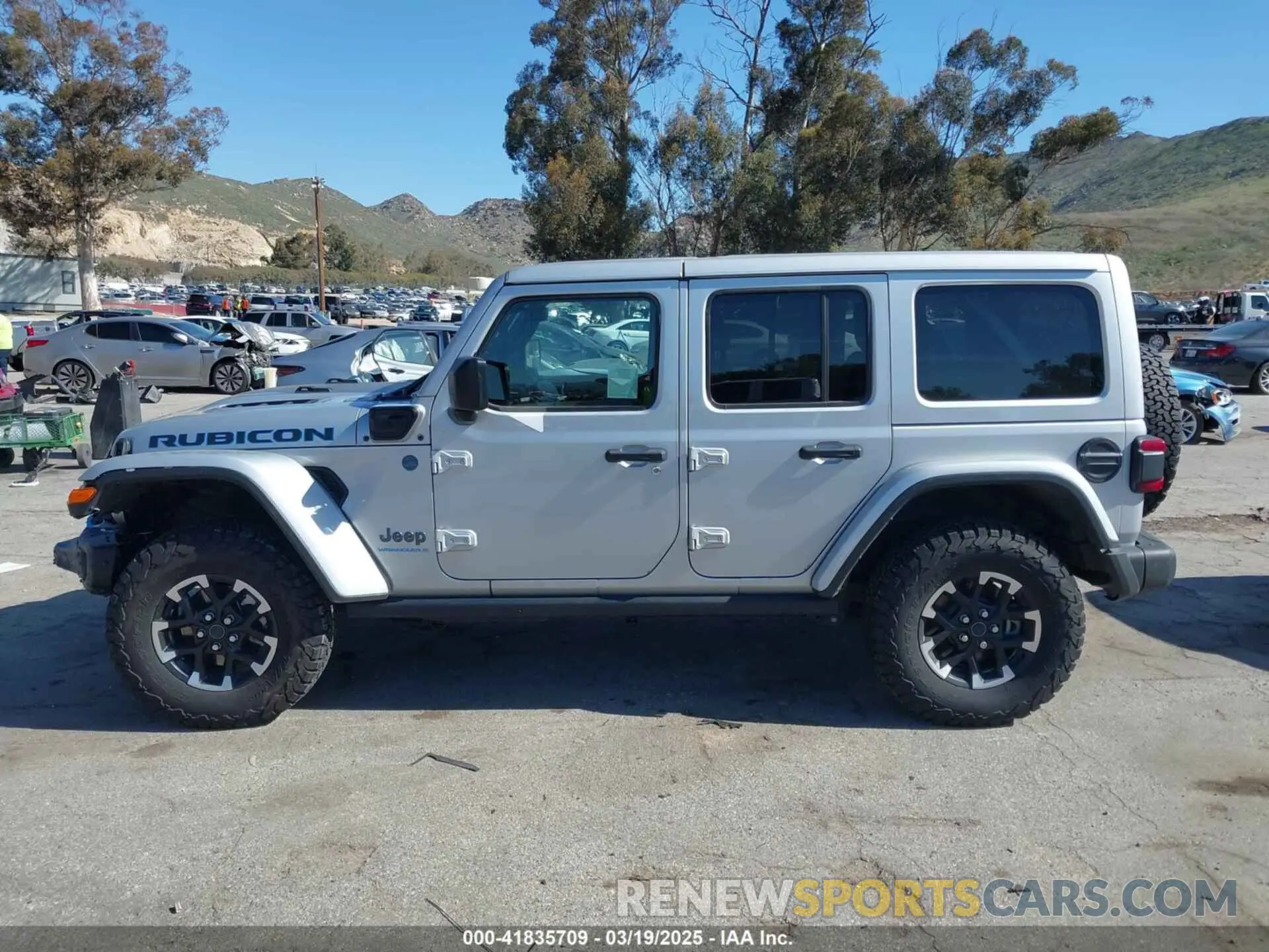 14 Photograph of a damaged car 1C4RJXR64RW140647 JEEP WRANGLER 4XE 2024
