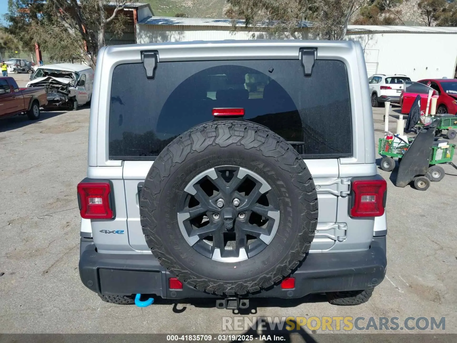 16 Photograph of a damaged car 1C4RJXR64RW140647 JEEP WRANGLER 4XE 2024