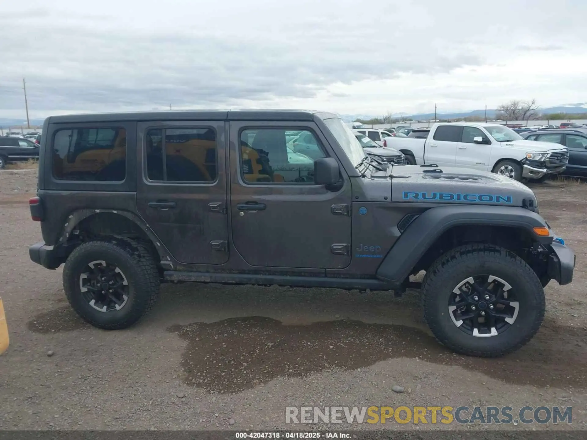 13 Photograph of a damaged car 1C4RJXR67RW276710 JEEP WRANGLER 4XE 2024