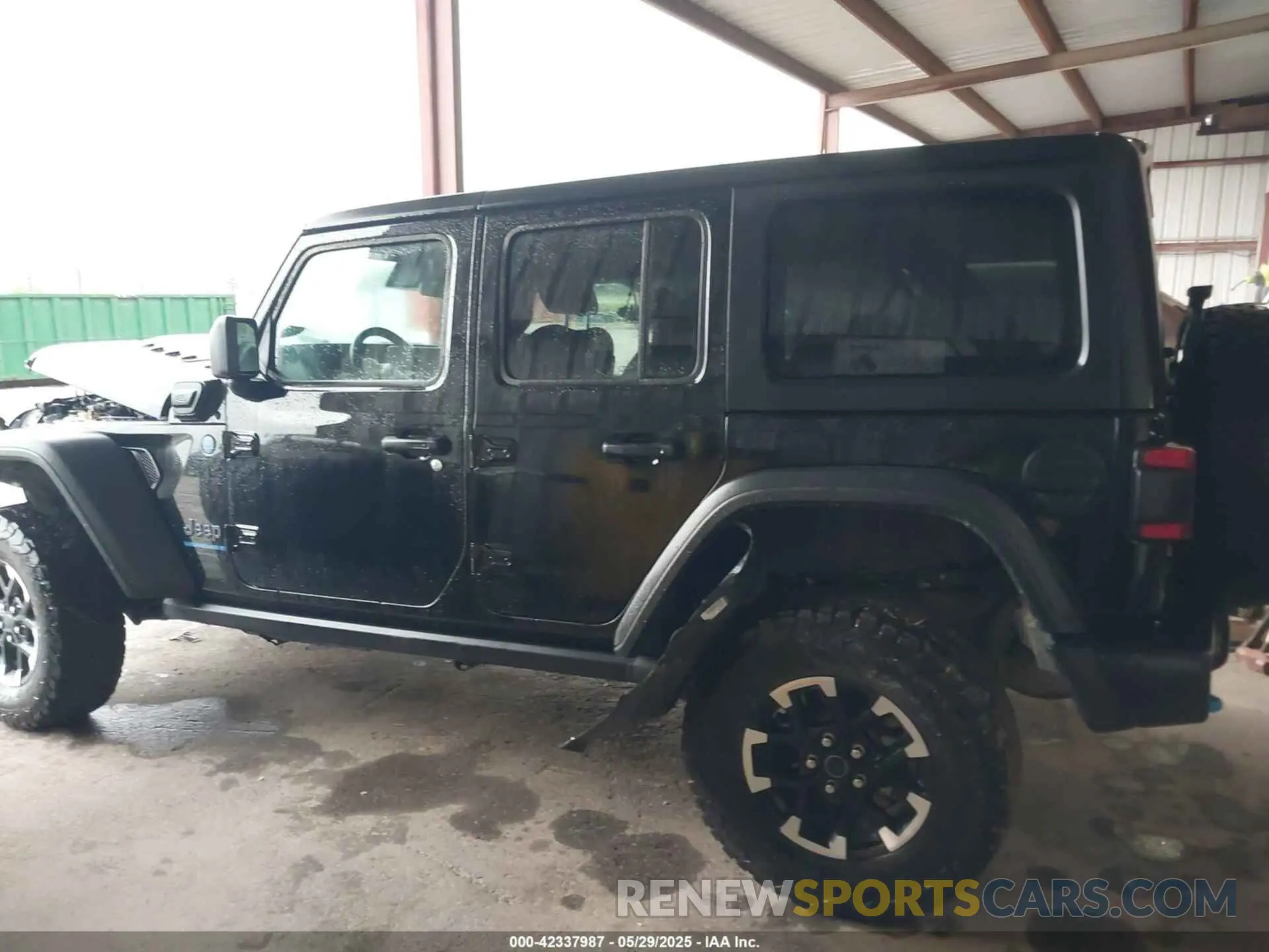 13 Photograph of a damaged car 1C4RJXR6XRW261960 JEEP WRANGLER 4XE 2024