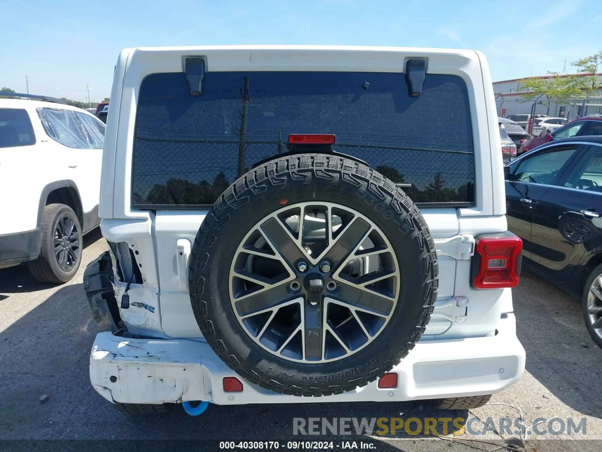 16 Photograph of a damaged car 1C4RJXU69RW190368 JEEP WRANGLER 4XE 2024