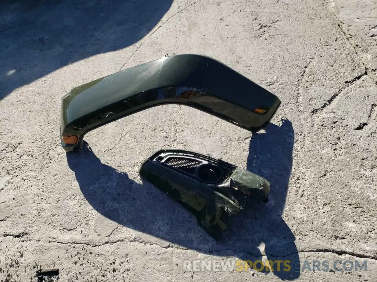 12 Photograph of a damaged car 1C4RJXU61RW115874 JEEP WRANGLER H 2024