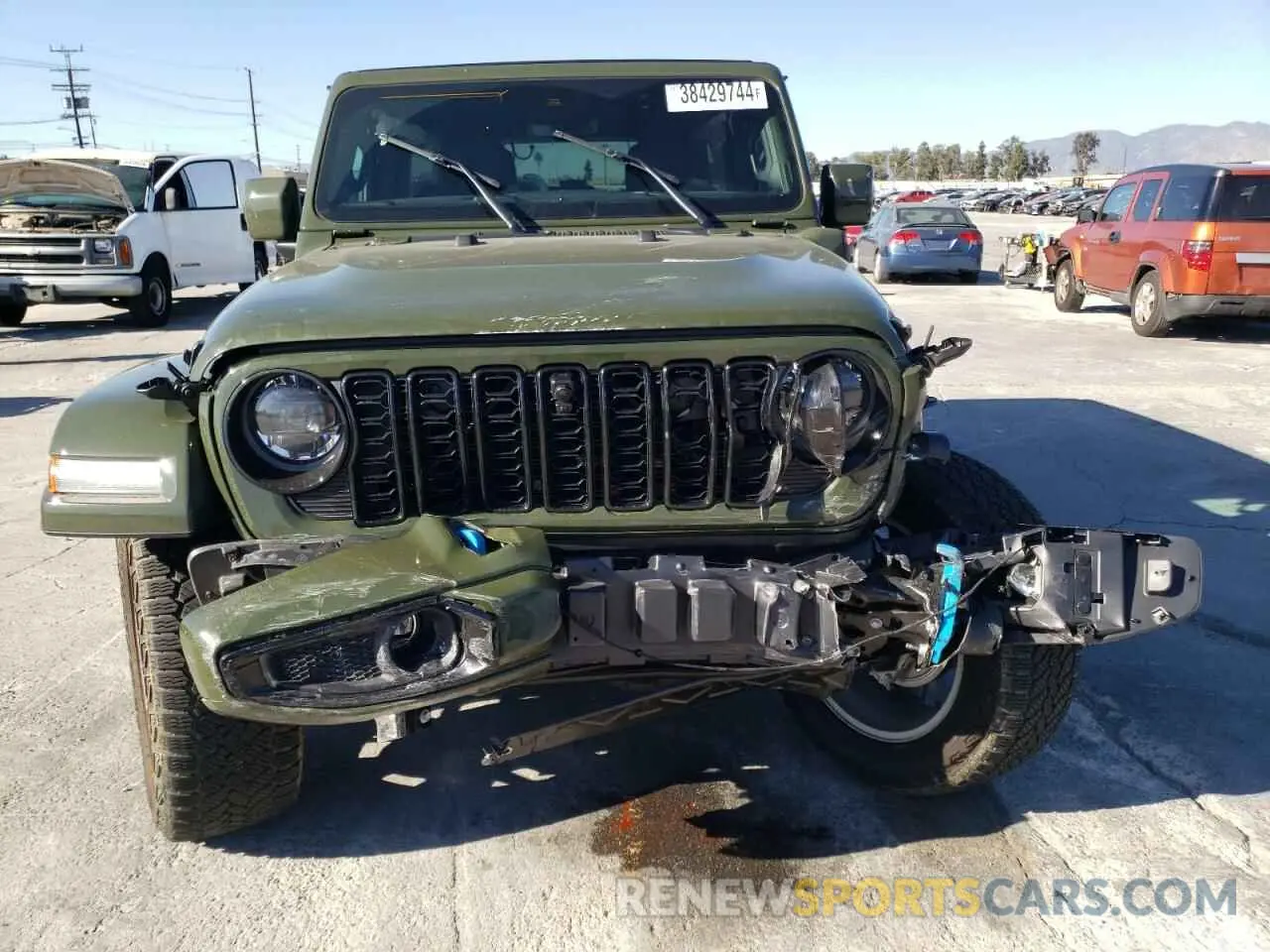 5 Photograph of a damaged car 1C4RJXU61RW115874 JEEP WRANGLER H 2024