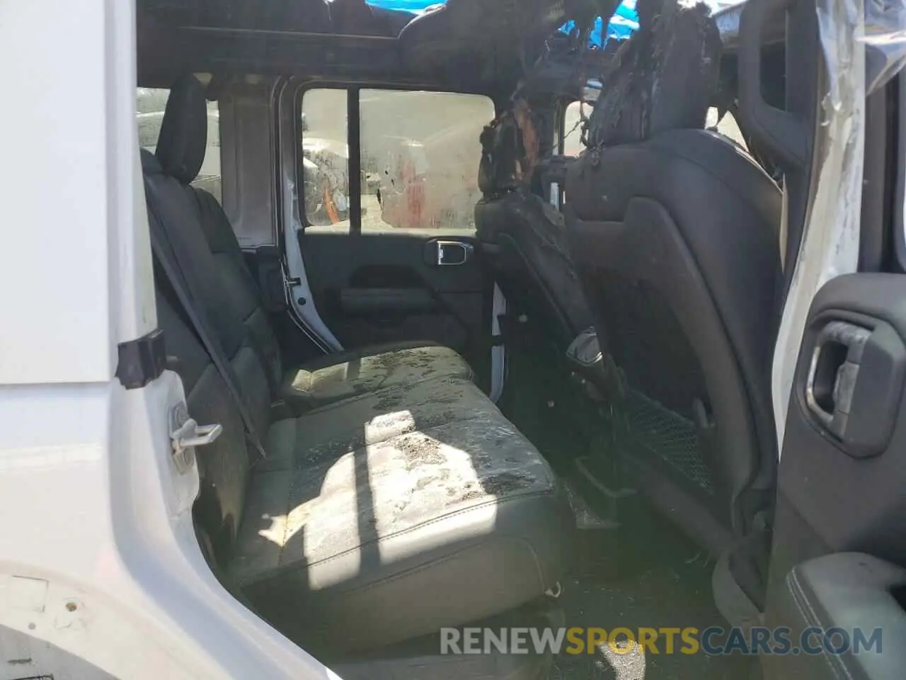 11 Photograph of a damaged car 1C4RJXU62RW168261 JEEP WRANGLER H 2024