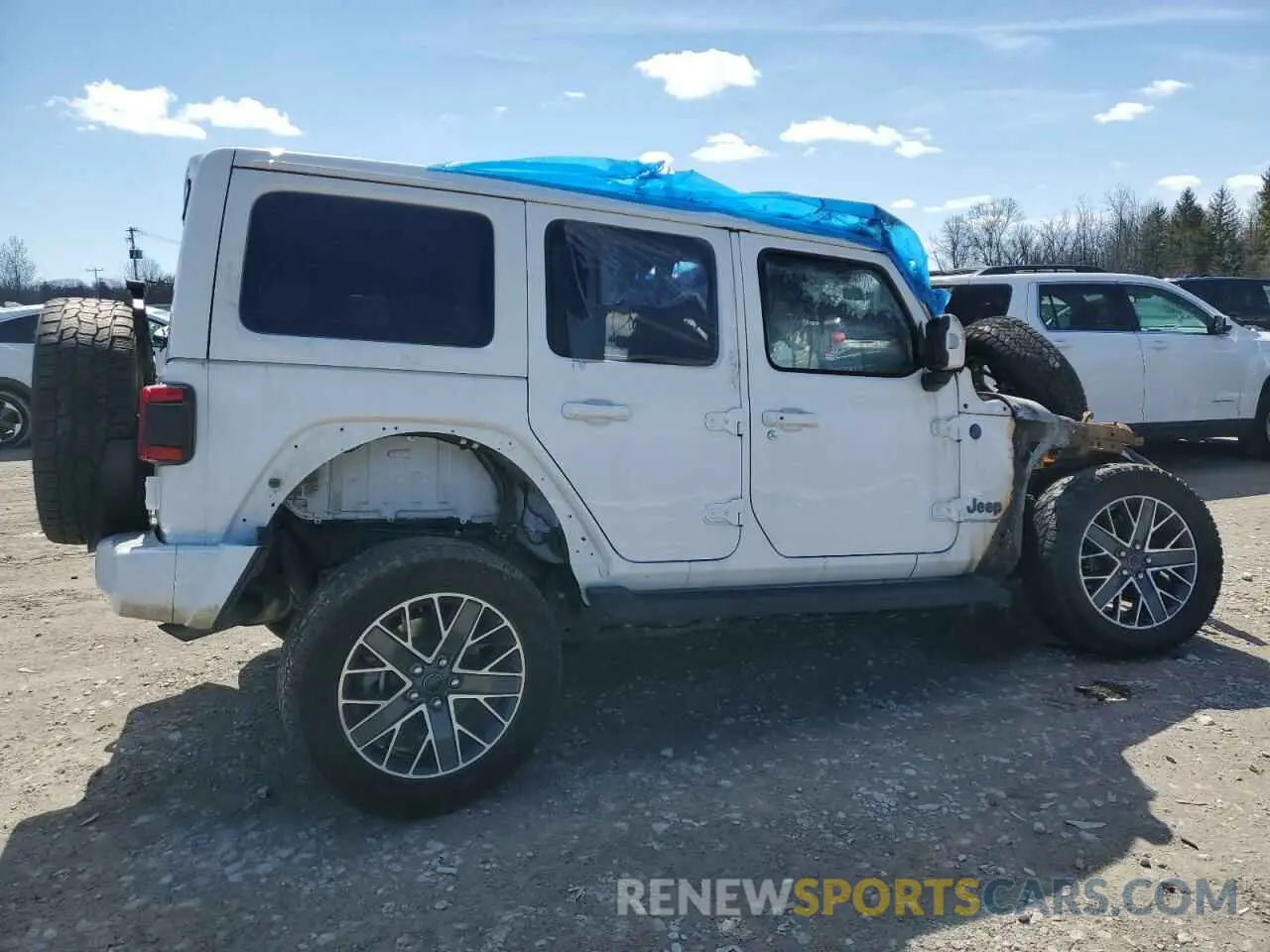3 Photograph of a damaged car 1C4RJXU62RW168261 JEEP WRANGLER H 2024