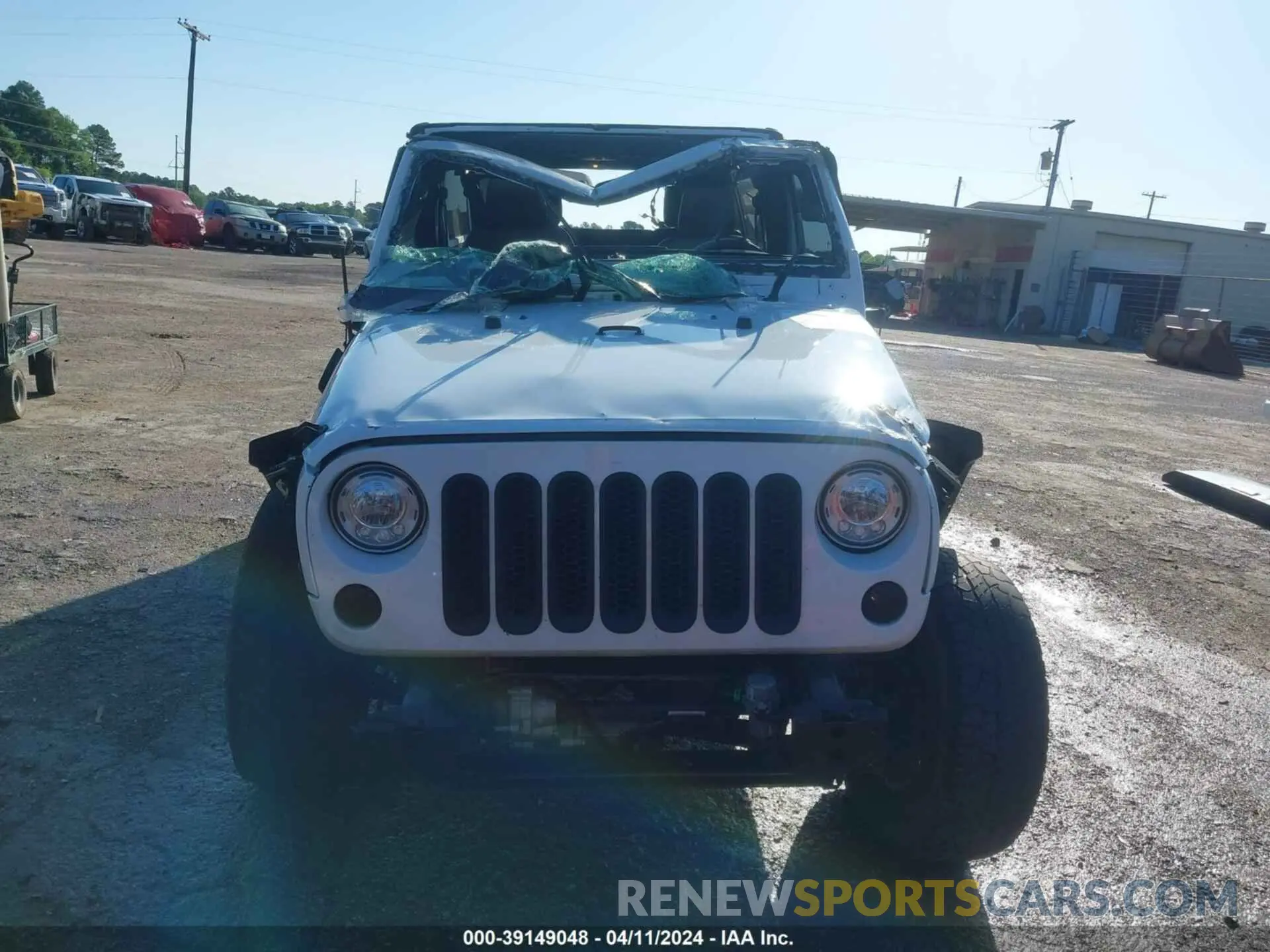13 Photograph of a damaged car 1C4BJWFG5HL584466 JEEP WRANGLER UNLIMITED 2017