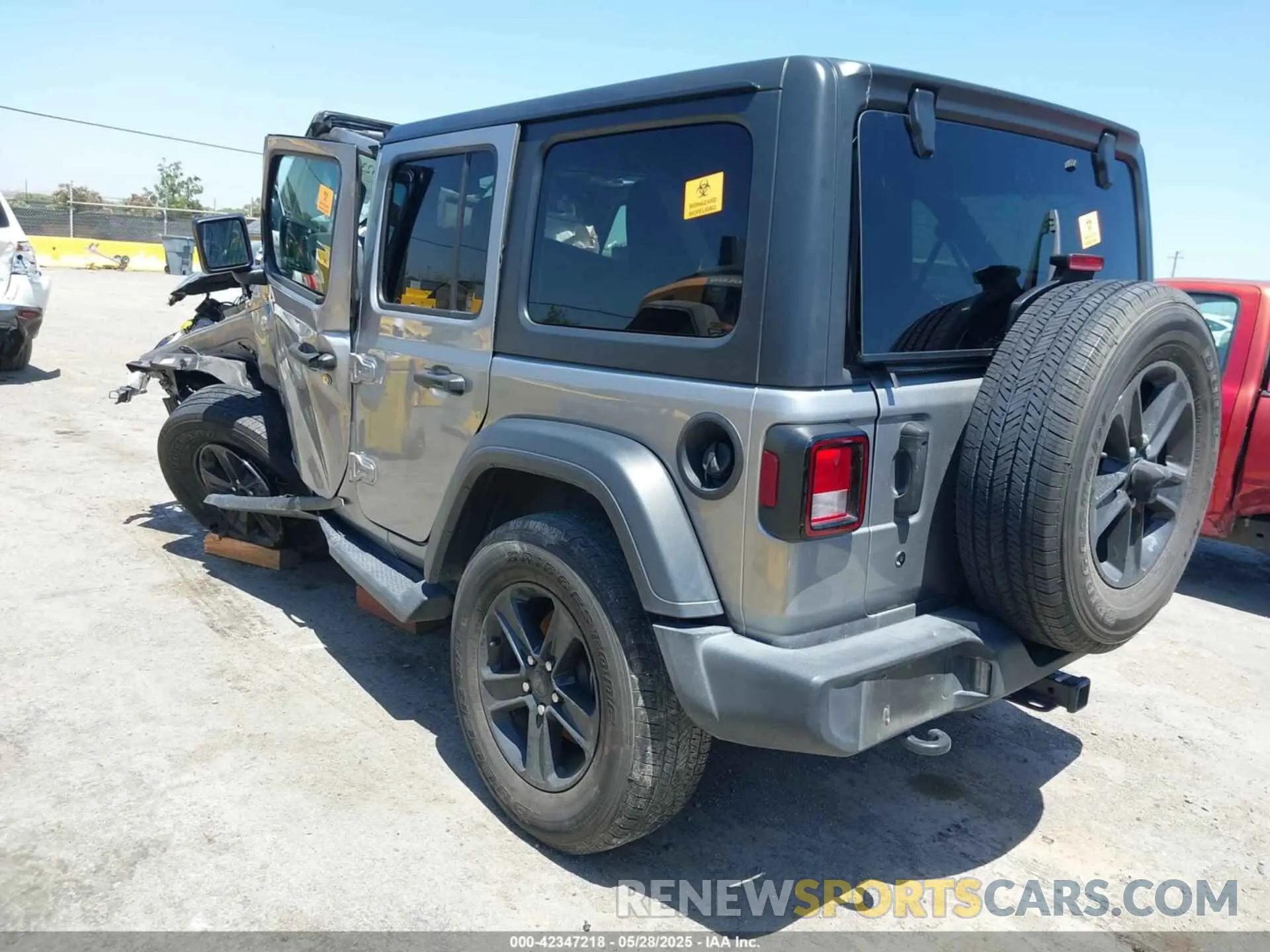 3 Photograph of a damaged car 1C4HJXDG1KW632215 JEEP WRANGLER UNLIMITED 2019