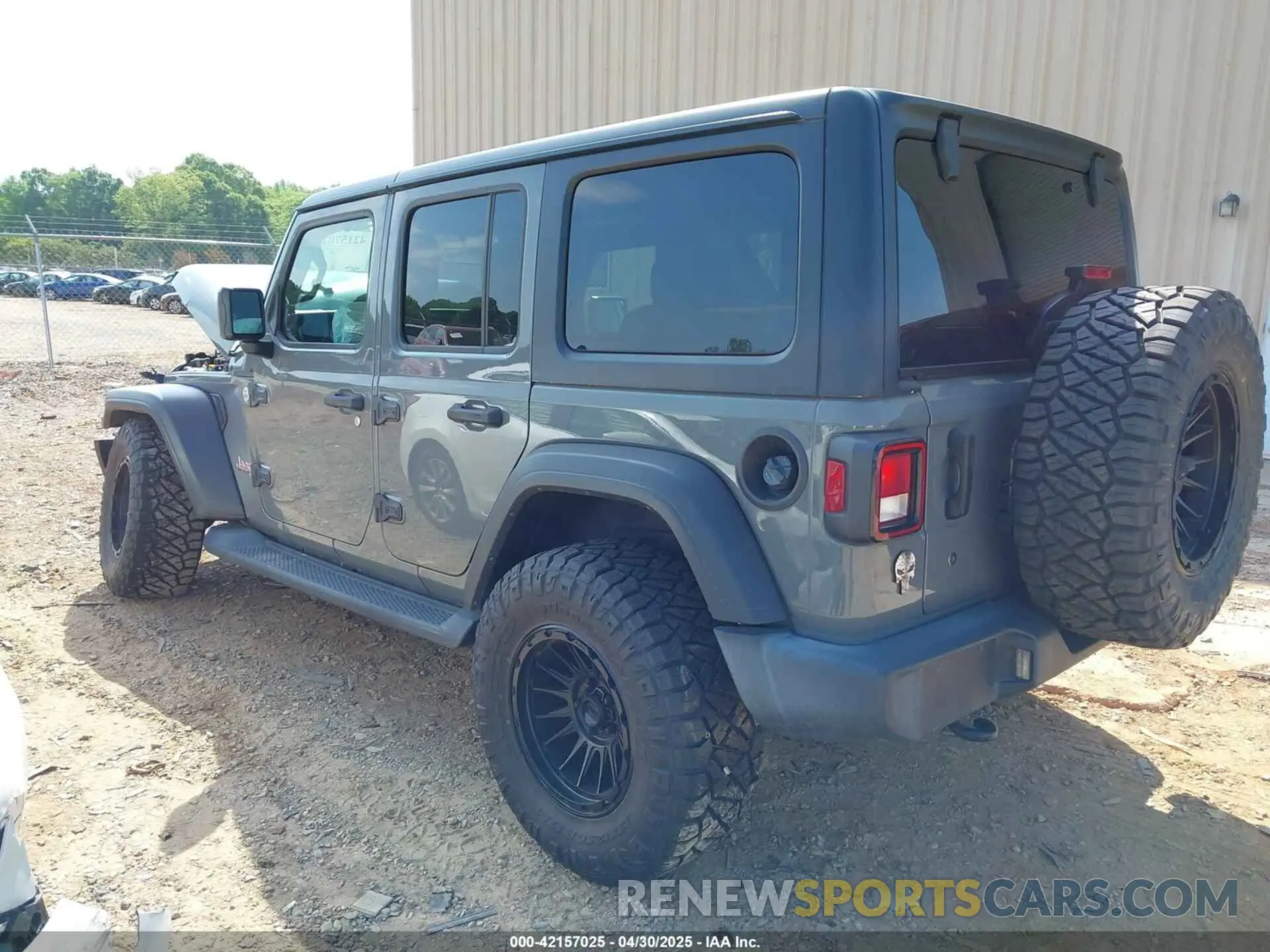 3 Photograph of a damaged car 1C4HJXDG3KW662946 JEEP WRANGLER UNLIMITED 2019
