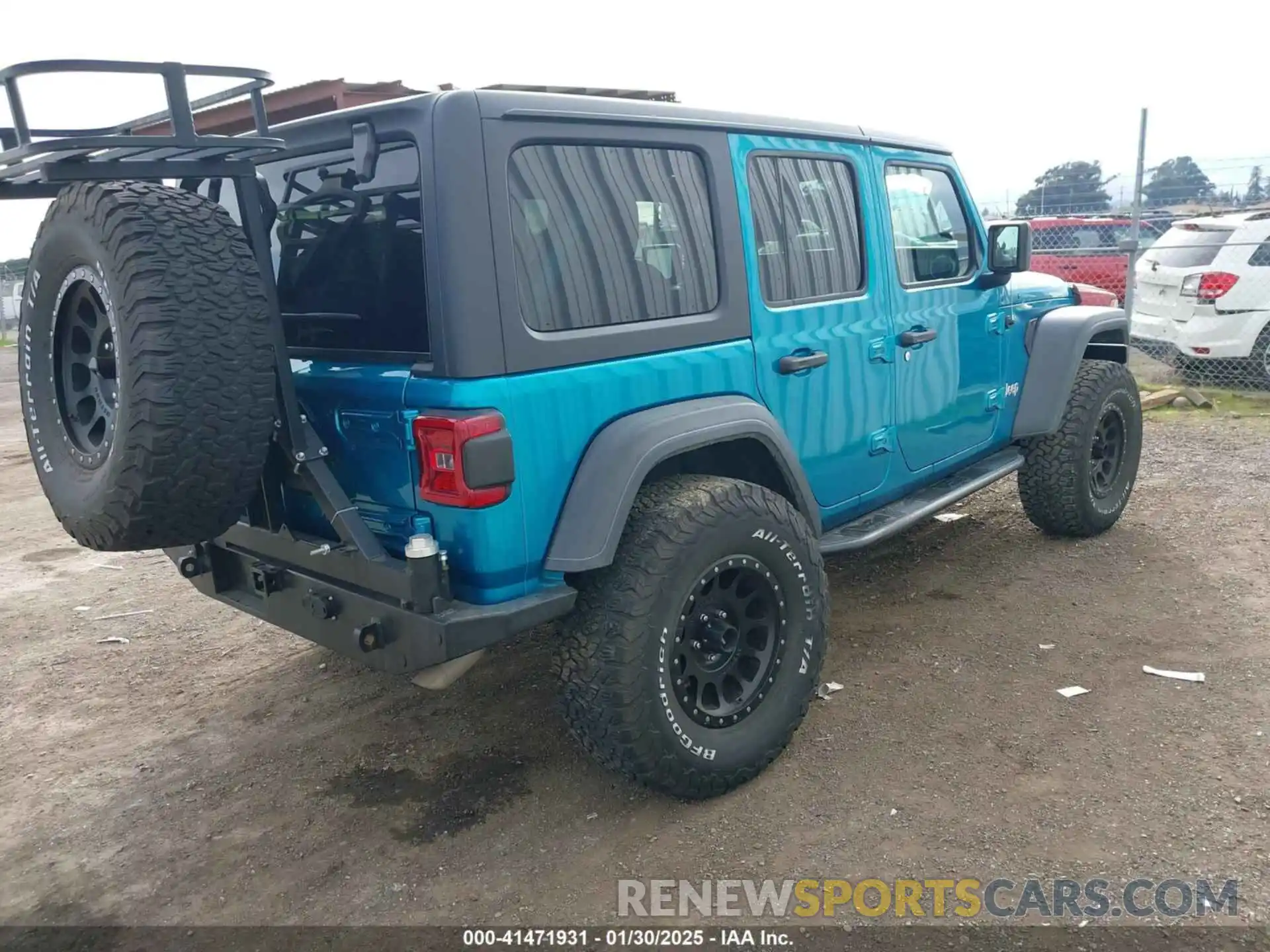 4 Photograph of a damaged car 1C4HJXDG3KW669444 JEEP WRANGLER UNLIMITED 2019