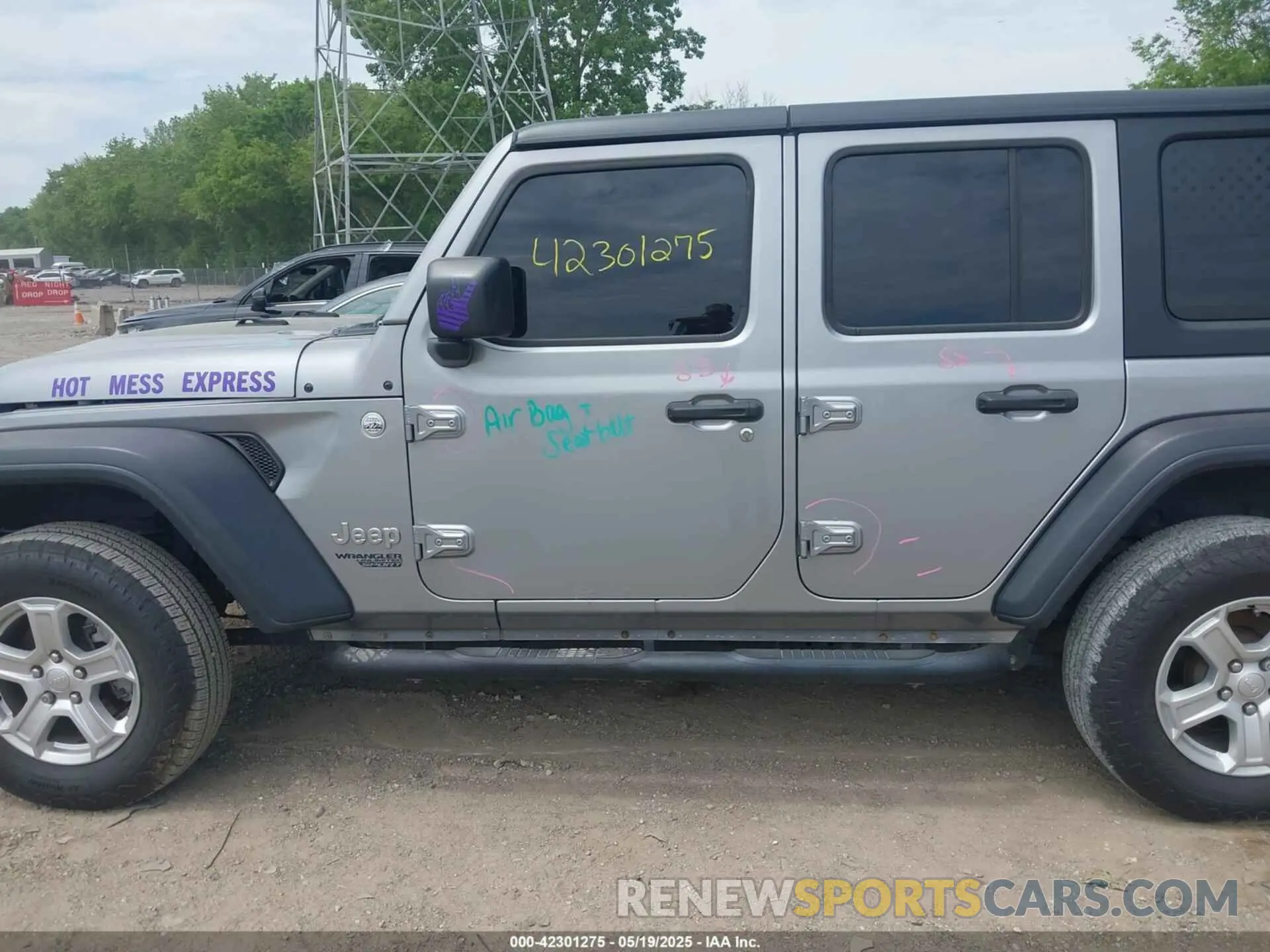 15 Photograph of a damaged car 1C4HJXDG4KW509864 JEEP WRANGLER UNLIMITED 2019
