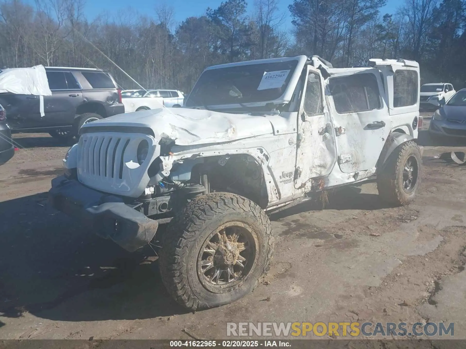 2 Photograph of a damaged car 1C4HJXDG4KW527085 JEEP WRANGLER UNLIMITED 2019