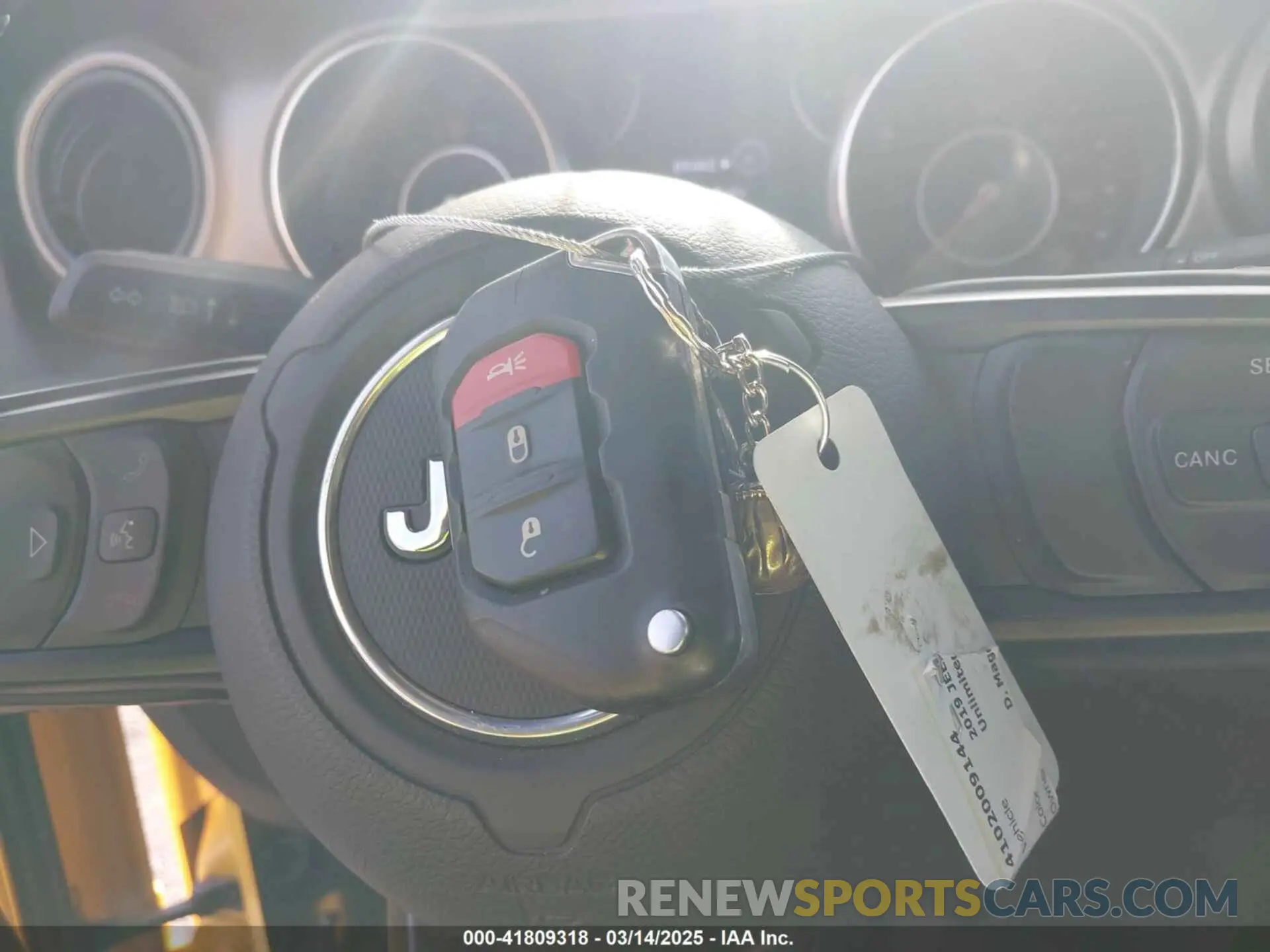11 Photograph of a damaged car 1C4HJXDG4KW579364 JEEP WRANGLER UNLIMITED 2019