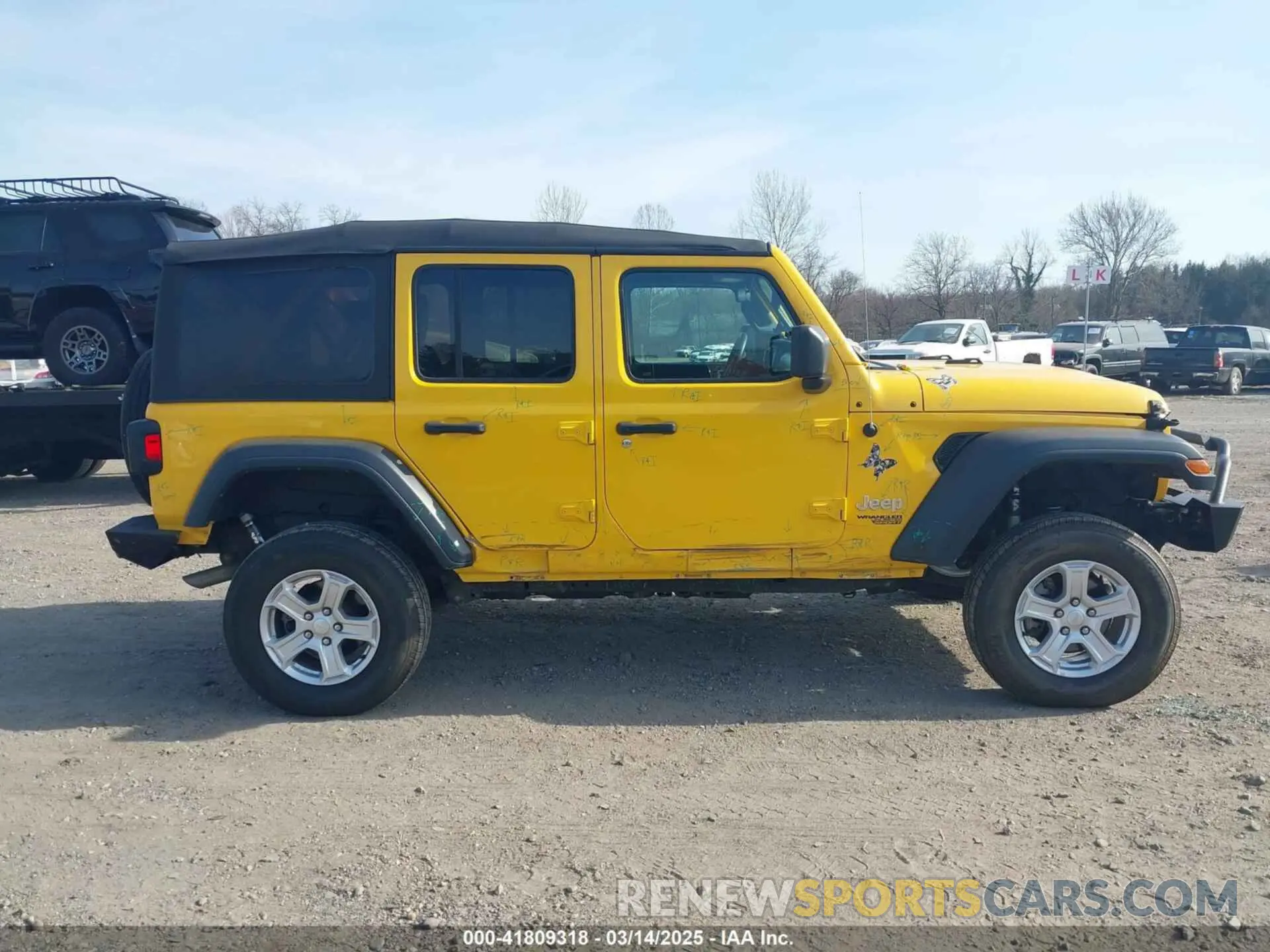 13 Photograph of a damaged car 1C4HJXDG4KW579364 JEEP WRANGLER UNLIMITED 2019