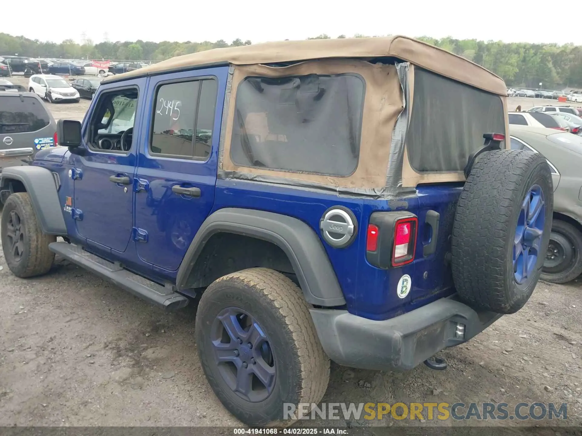 3 Photograph of a damaged car 1C4HJXDG4KW627445 JEEP WRANGLER UNLIMITED 2019