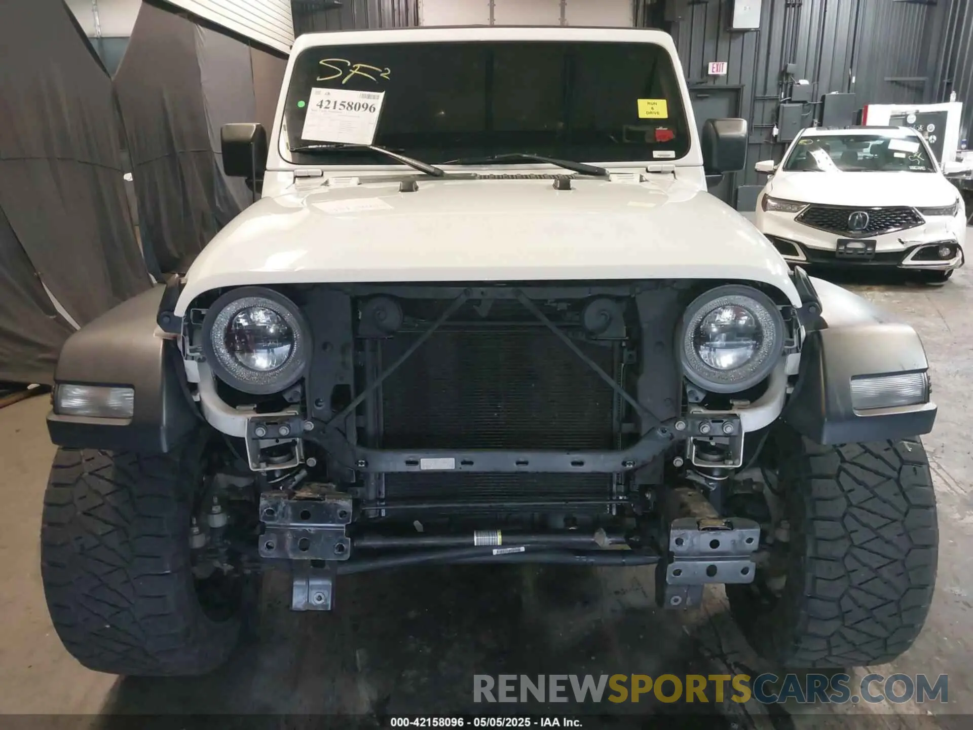 13 Photograph of a damaged car 1C4HJXDG4KW639403 JEEP WRANGLER UNLIMITED 2019