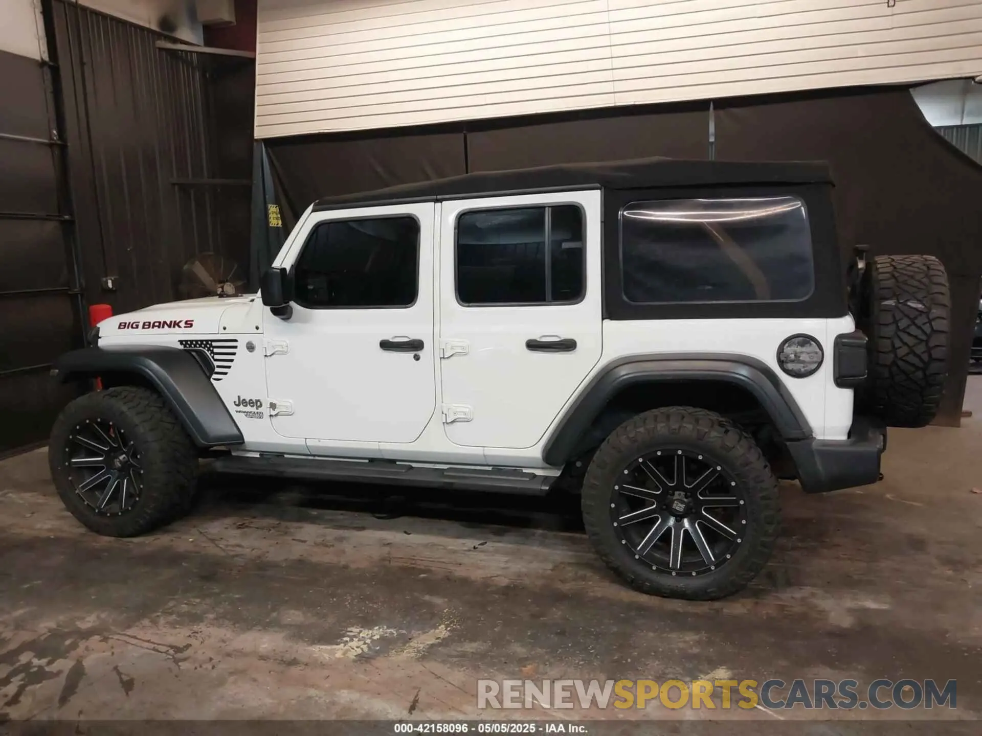 15 Photograph of a damaged car 1C4HJXDG4KW639403 JEEP WRANGLER UNLIMITED 2019