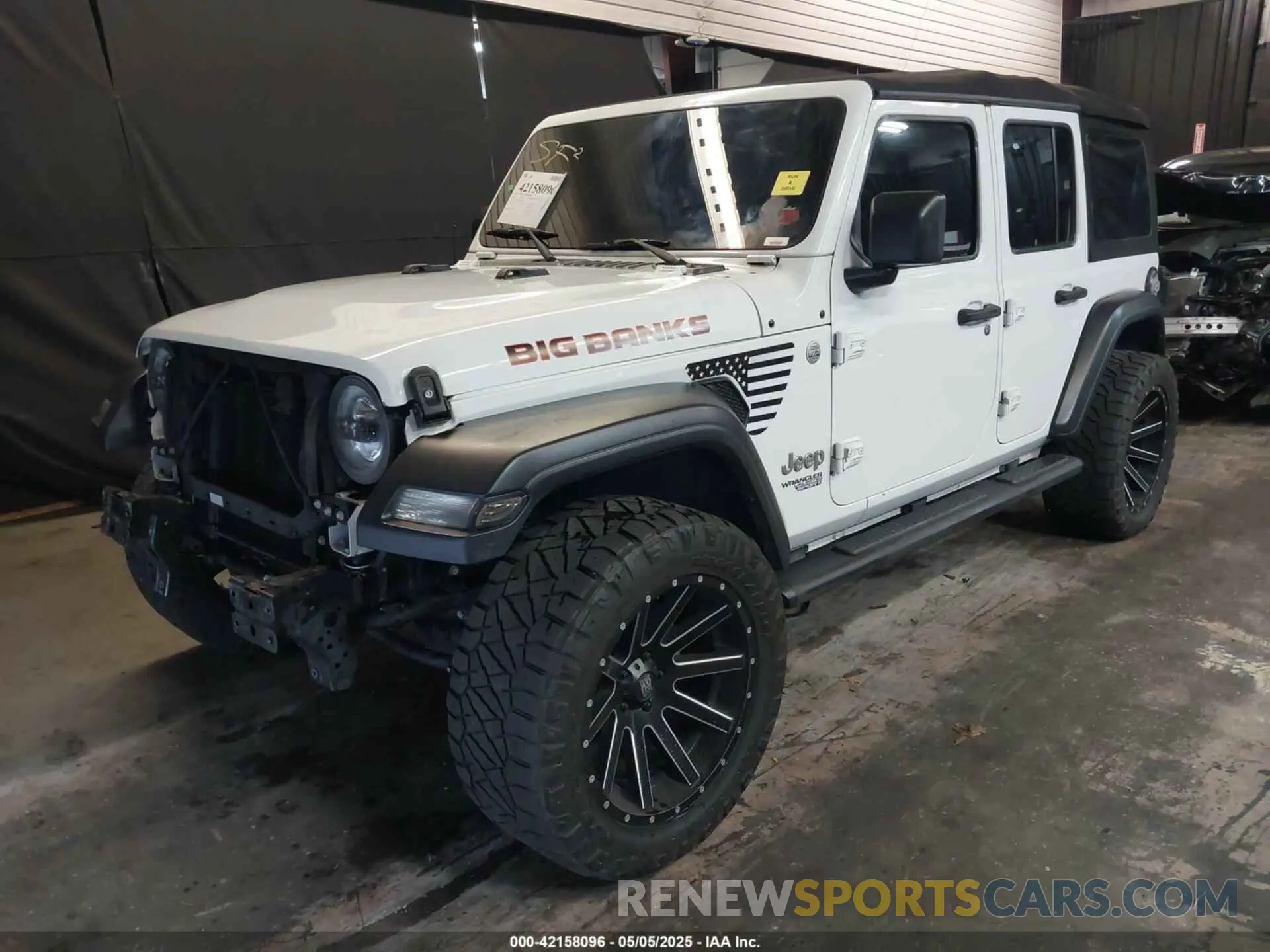 2 Photograph of a damaged car 1C4HJXDG4KW639403 JEEP WRANGLER UNLIMITED 2019