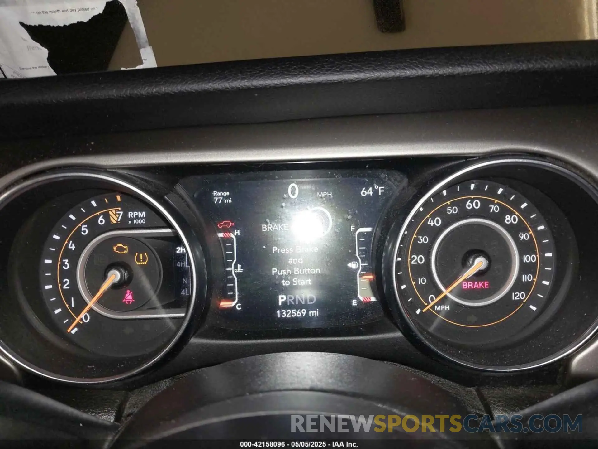 7 Photograph of a damaged car 1C4HJXDG4KW639403 JEEP WRANGLER UNLIMITED 2019