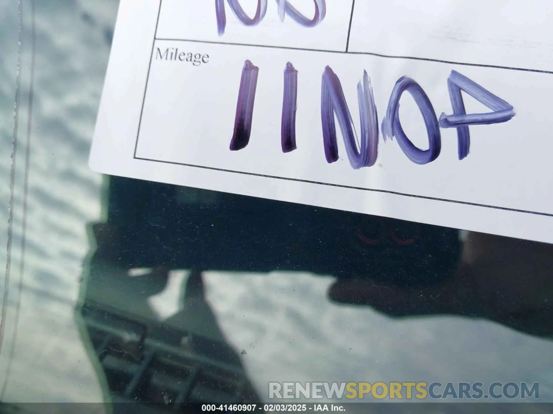 16 Photograph of a damaged car 1C4HJXDG9KW603805 JEEP WRANGLER UNLIMITED 2019