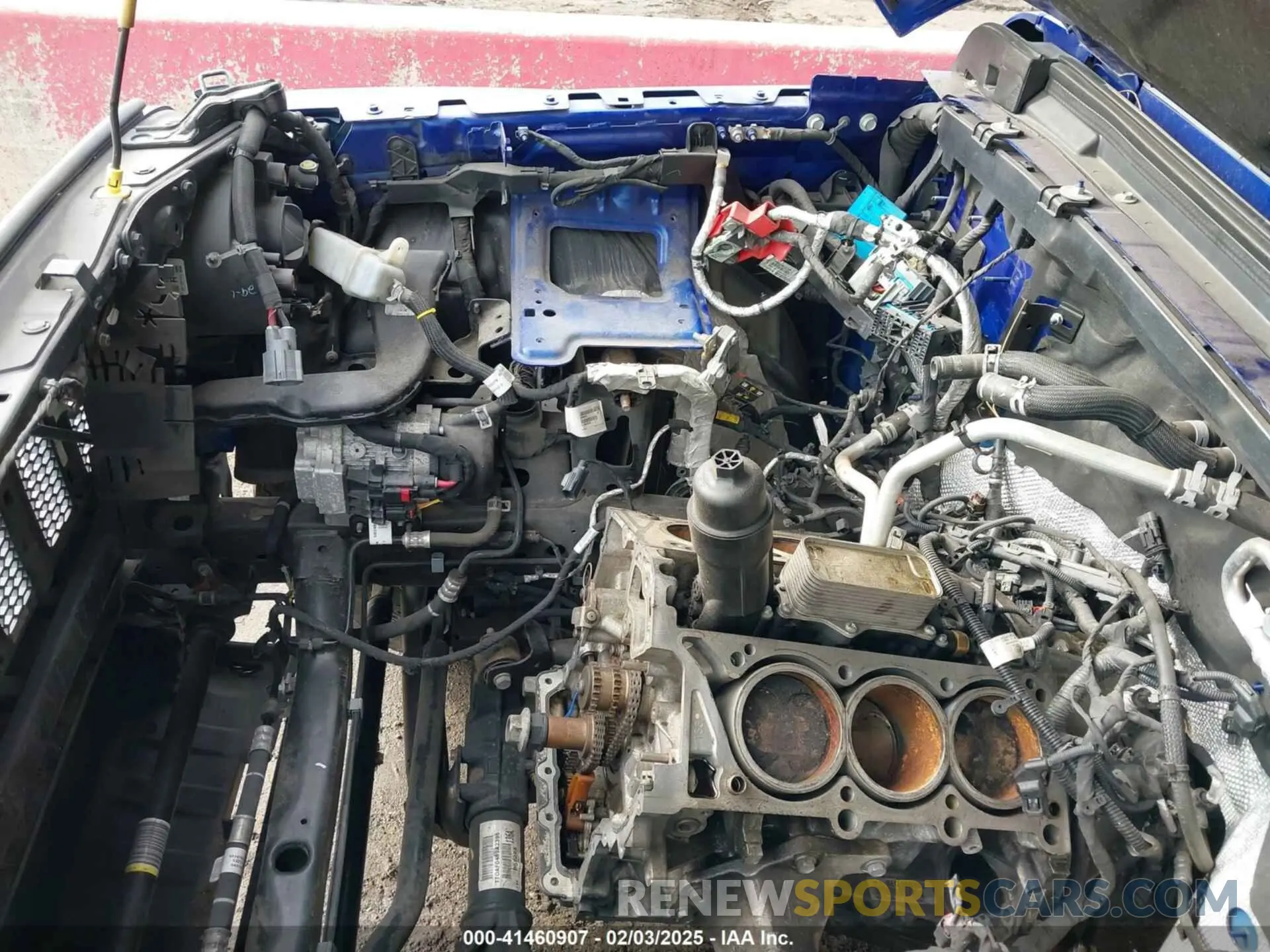 18 Photograph of a damaged car 1C4HJXDG9KW603805 JEEP WRANGLER UNLIMITED 2019