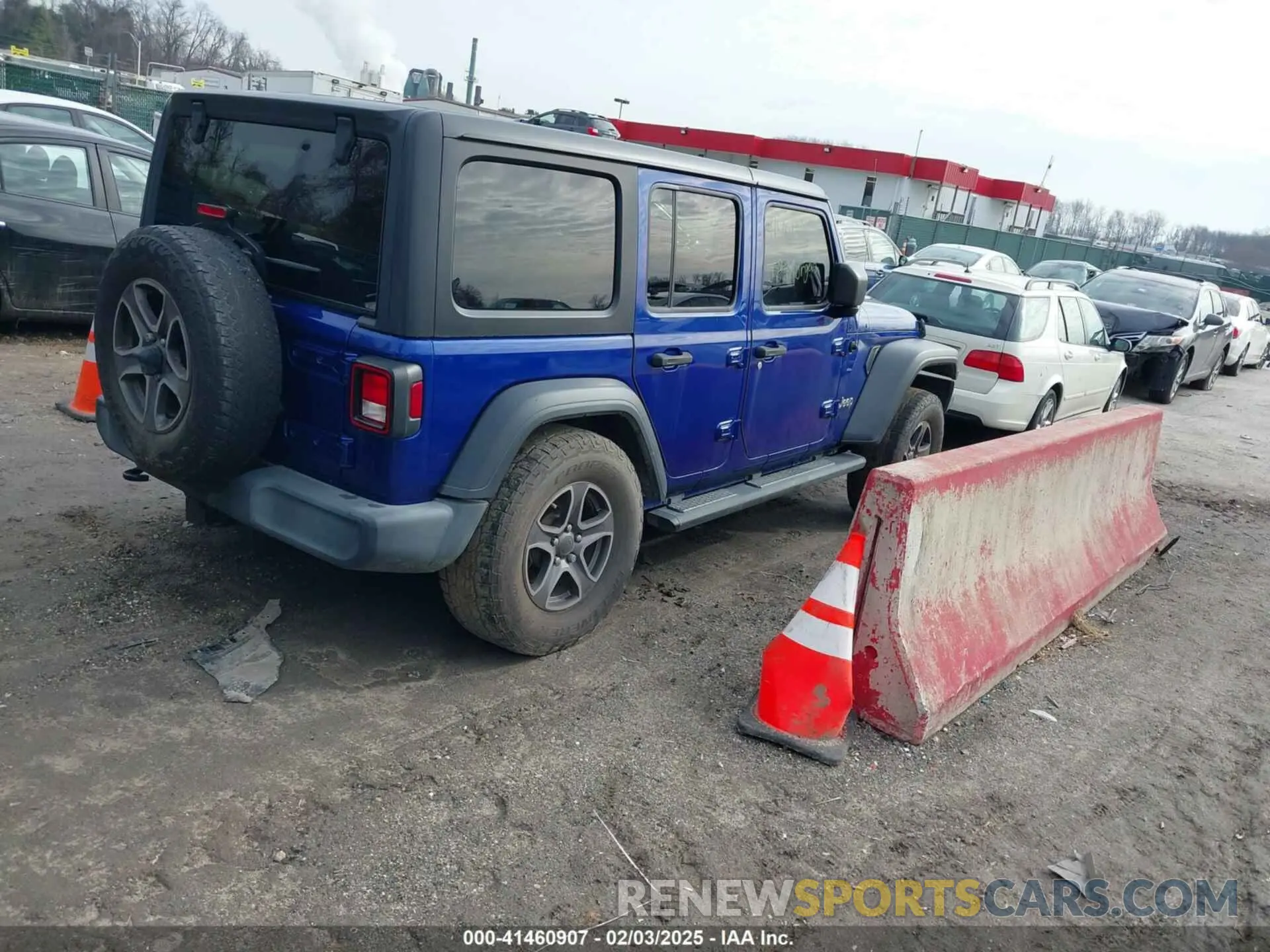 4 Photograph of a damaged car 1C4HJXDG9KW603805 JEEP WRANGLER UNLIMITED 2019