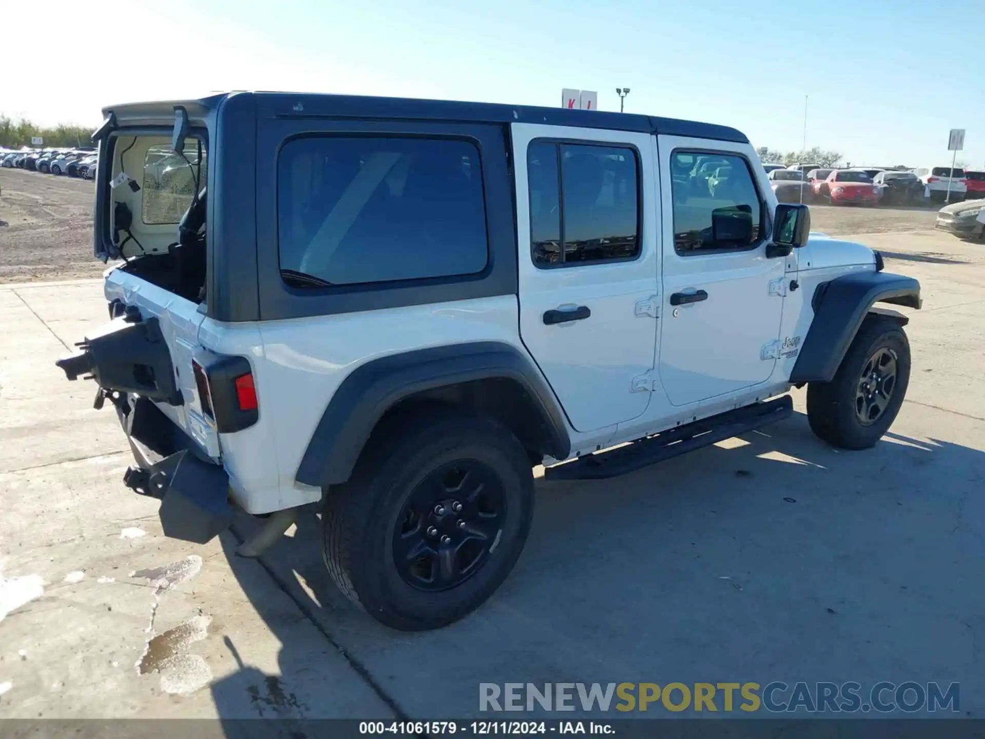 4 Photograph of a damaged car 1C4HJXDGXKW663785 JEEP WRANGLER UNLIMITED 2019