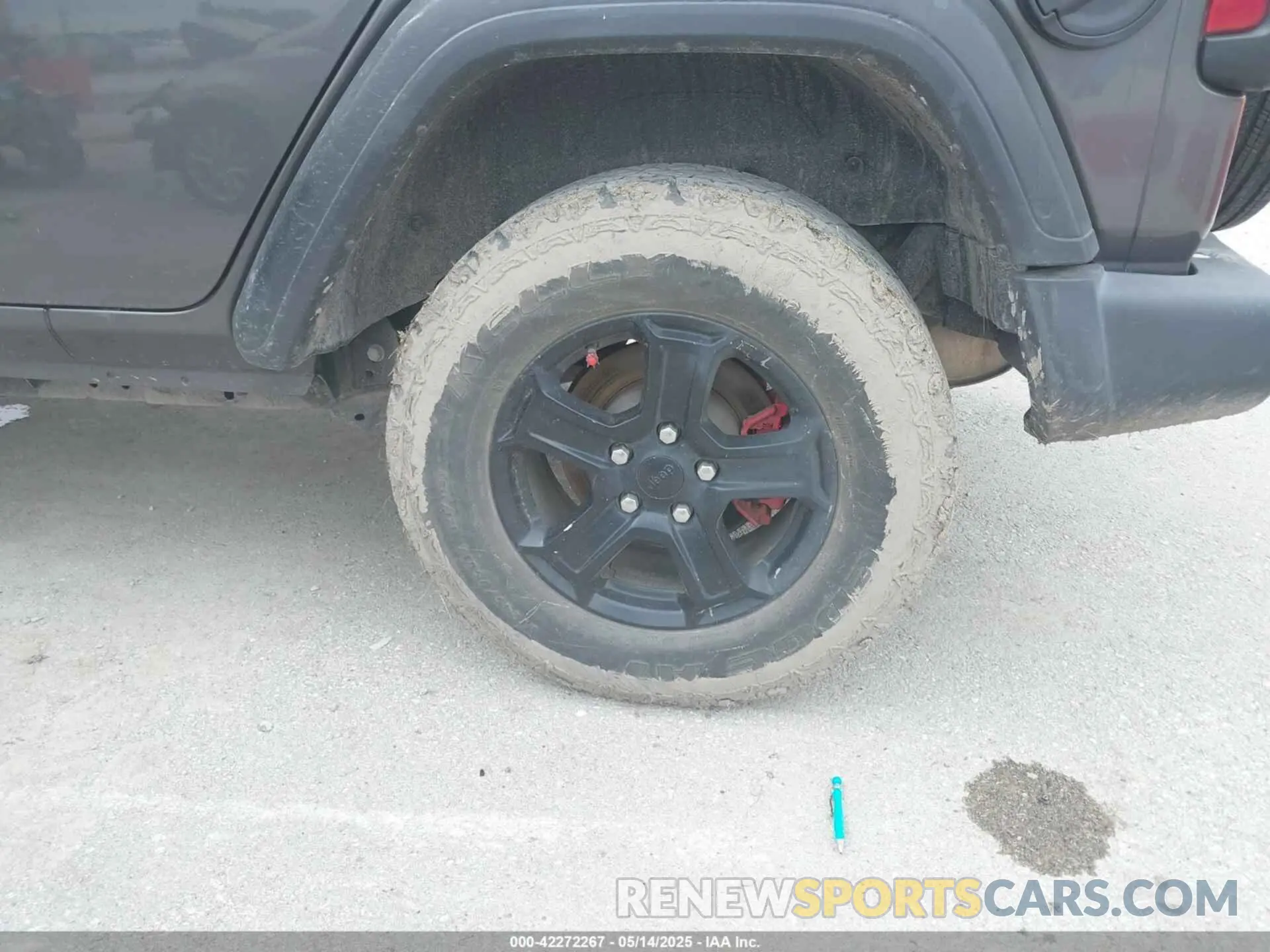 6 Photograph of a damaged car 1C4HJXDN3KW634644 JEEP WRANGLER UNLIMITED 2019