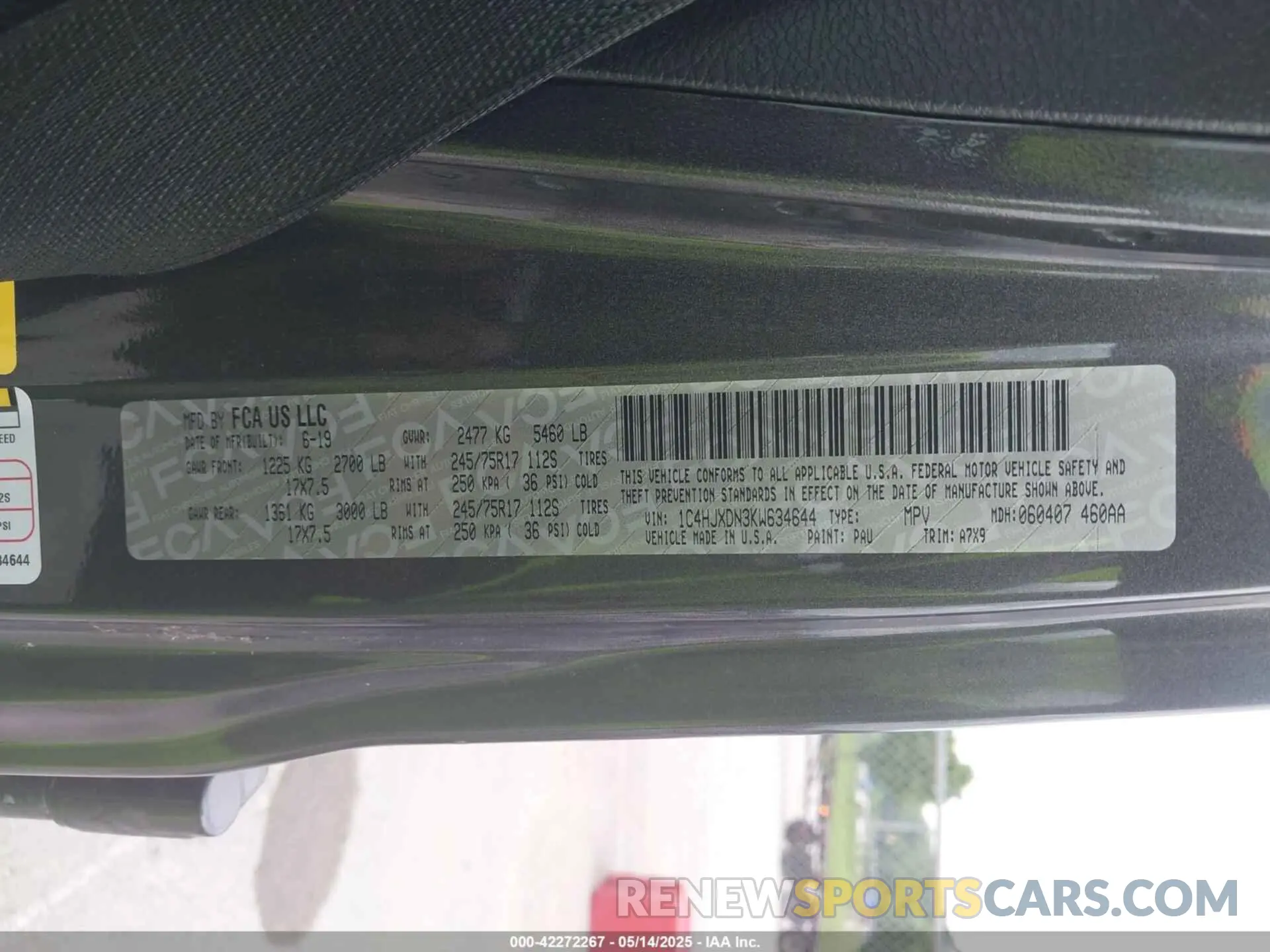 9 Photograph of a damaged car 1C4HJXDN3KW634644 JEEP WRANGLER UNLIMITED 2019