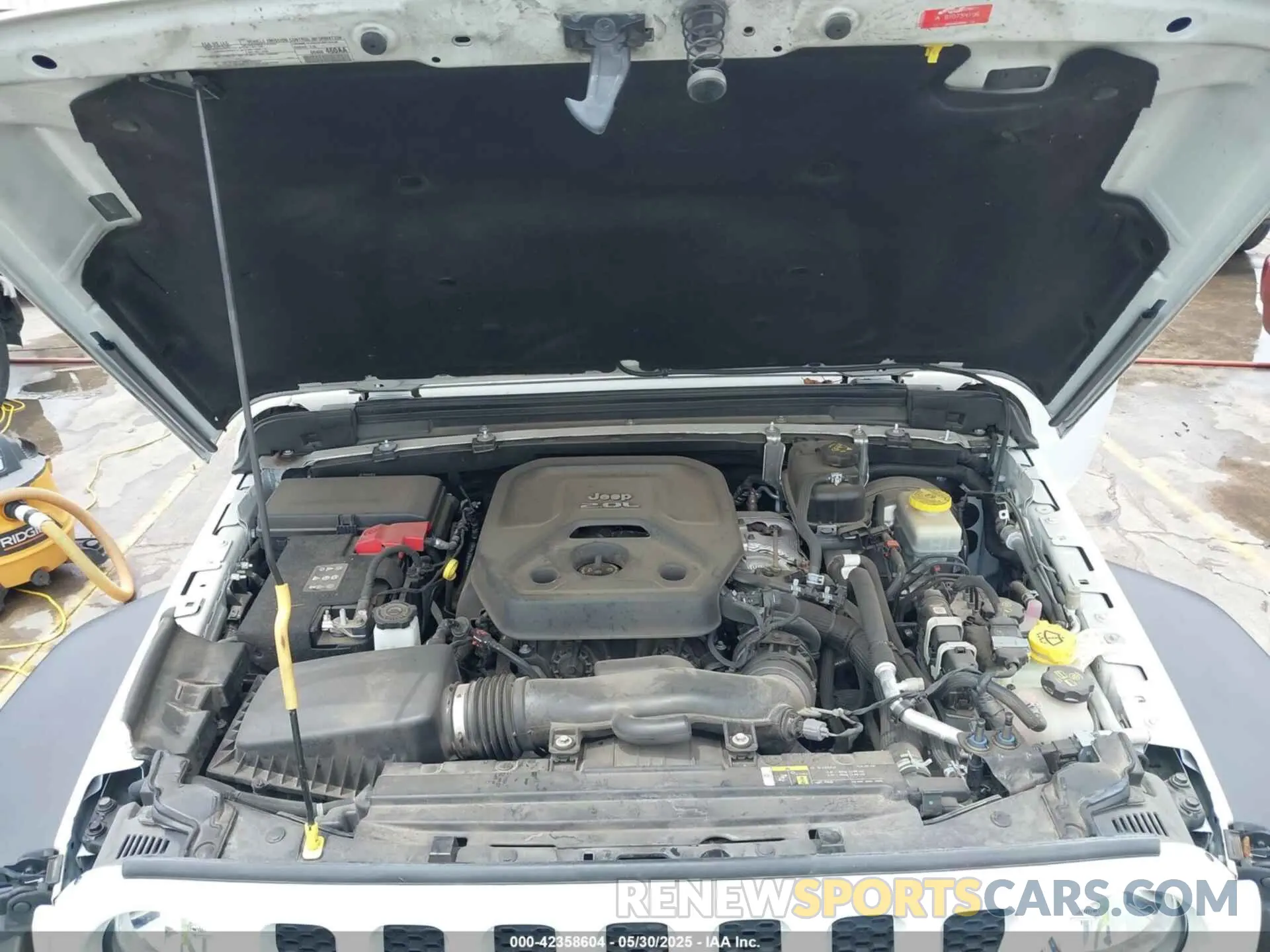 10 Photograph of a damaged car 1C4HJXDN3KW689739 JEEP WRANGLER UNLIMITED 2019
