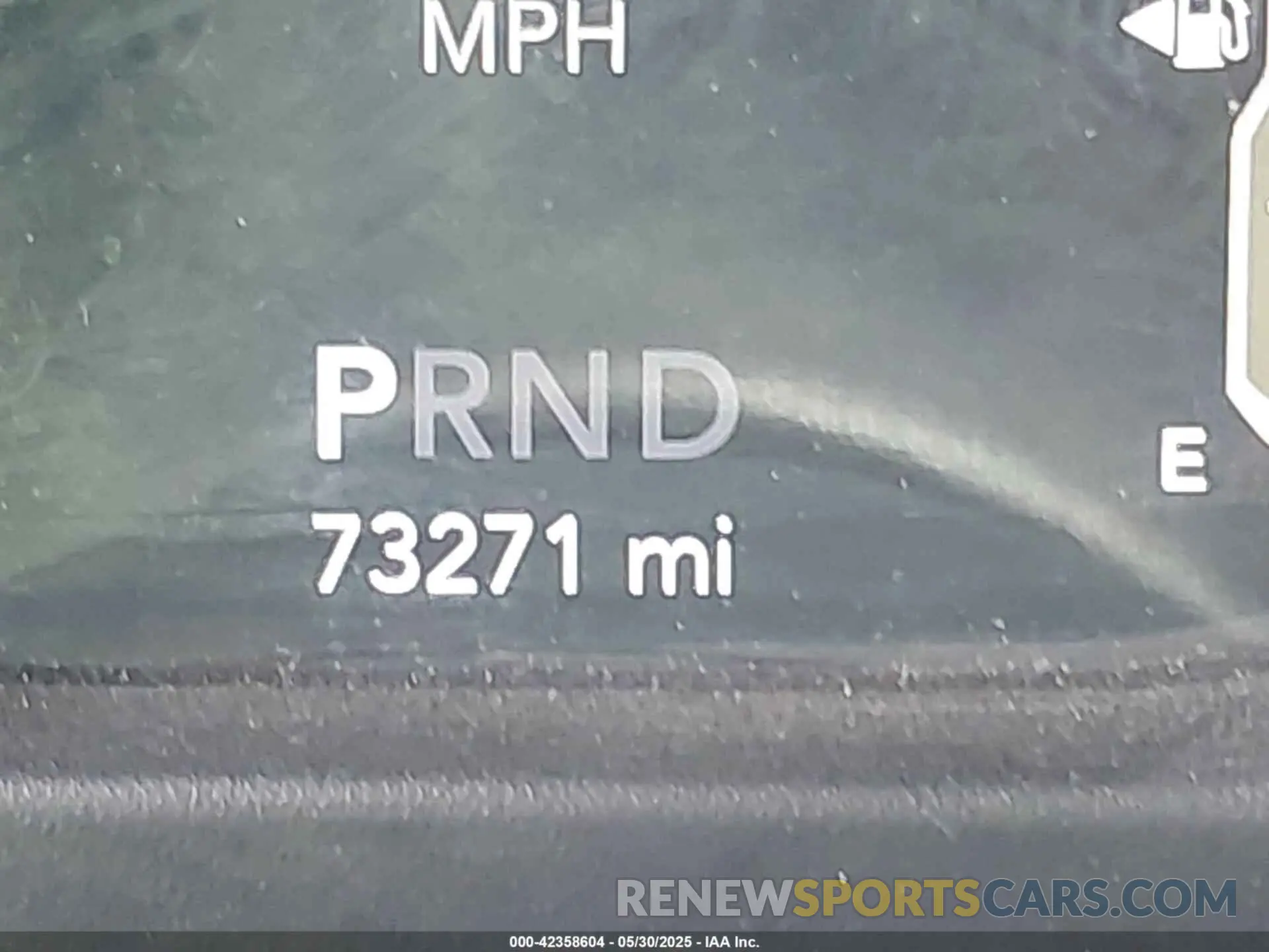 16 Photograph of a damaged car 1C4HJXDN3KW689739 JEEP WRANGLER UNLIMITED 2019