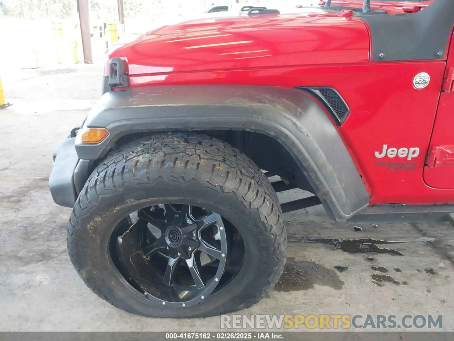 6 Photograph of a damaged car 1C4HJXDN4KW637889 JEEP WRANGLER UNLIMITED 2019