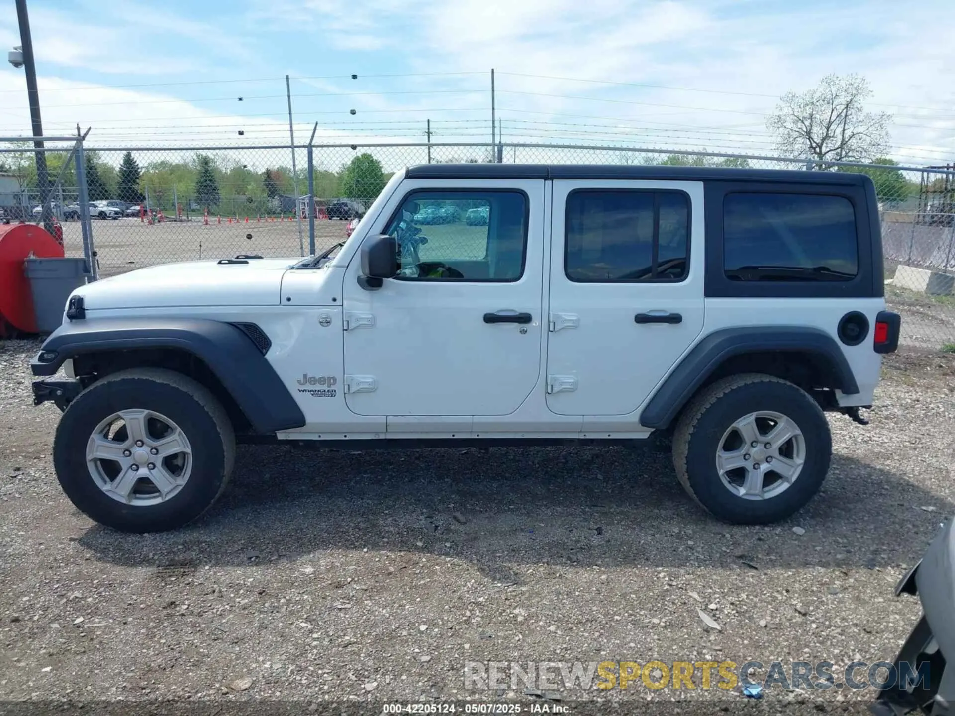 14 Photograph of a damaged car 1C4HJXDN5KW618297 JEEP WRANGLER UNLIMITED 2019