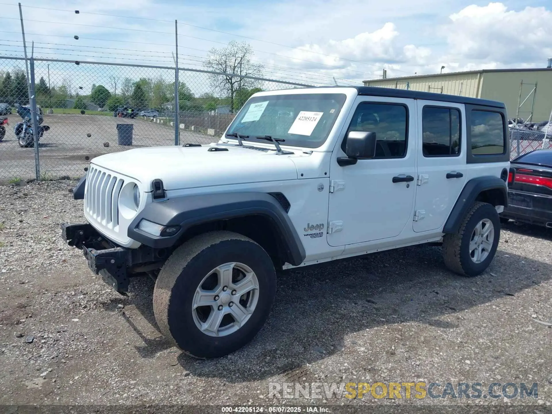 2 Photograph of a damaged car 1C4HJXDN5KW618297 JEEP WRANGLER UNLIMITED 2019