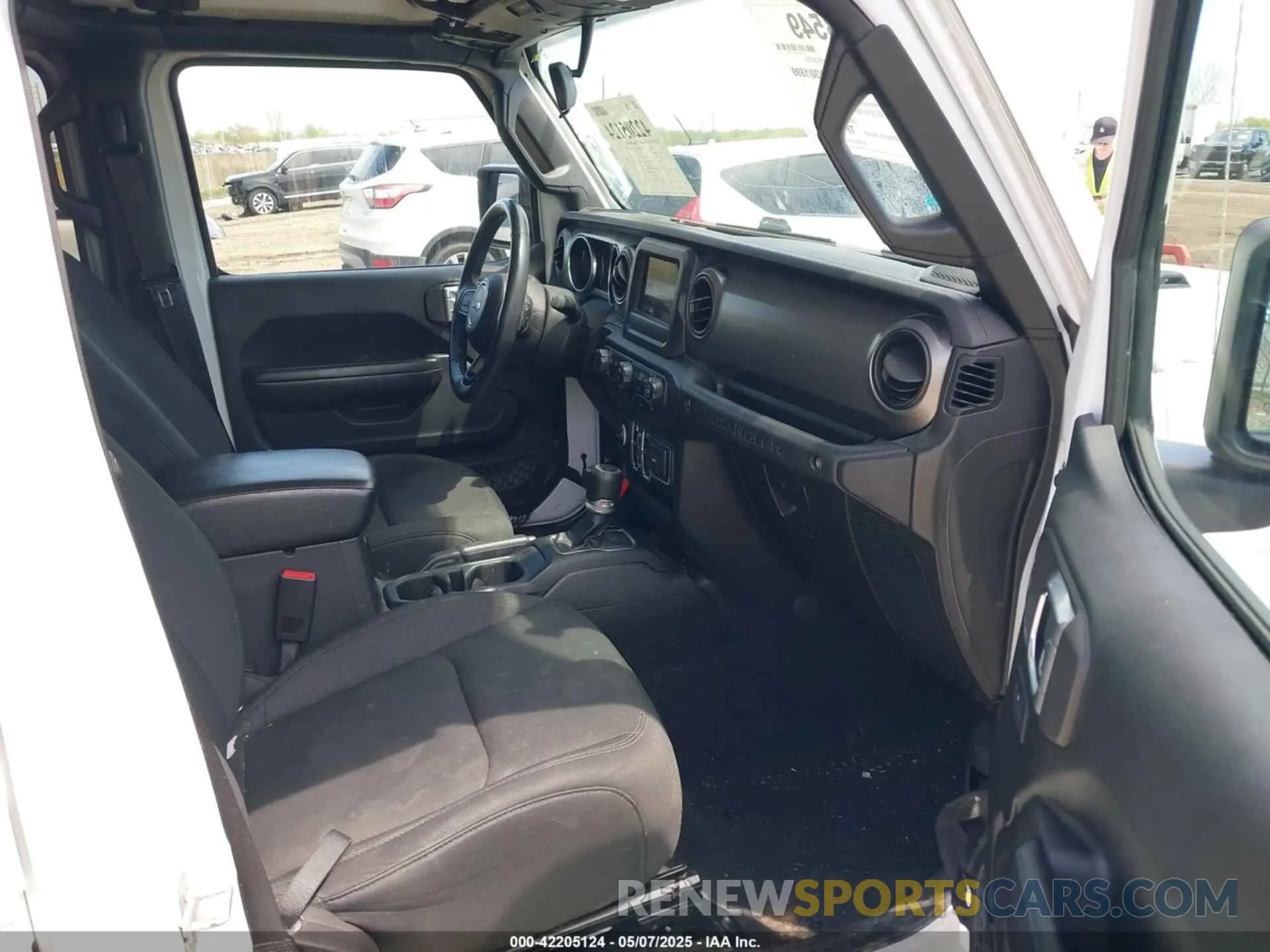 5 Photograph of a damaged car 1C4HJXDN5KW618297 JEEP WRANGLER UNLIMITED 2019
