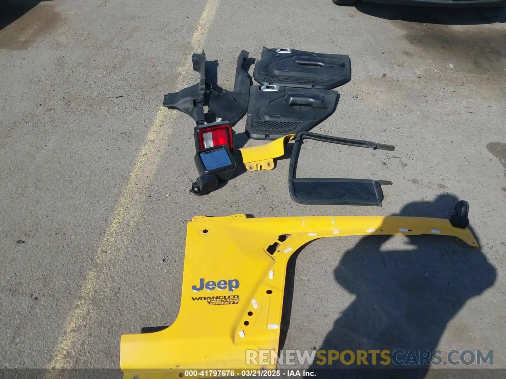 12 Photograph of a damaged car 1C4HJXDN6KW593281 JEEP WRANGLER UNLIMITED 2019